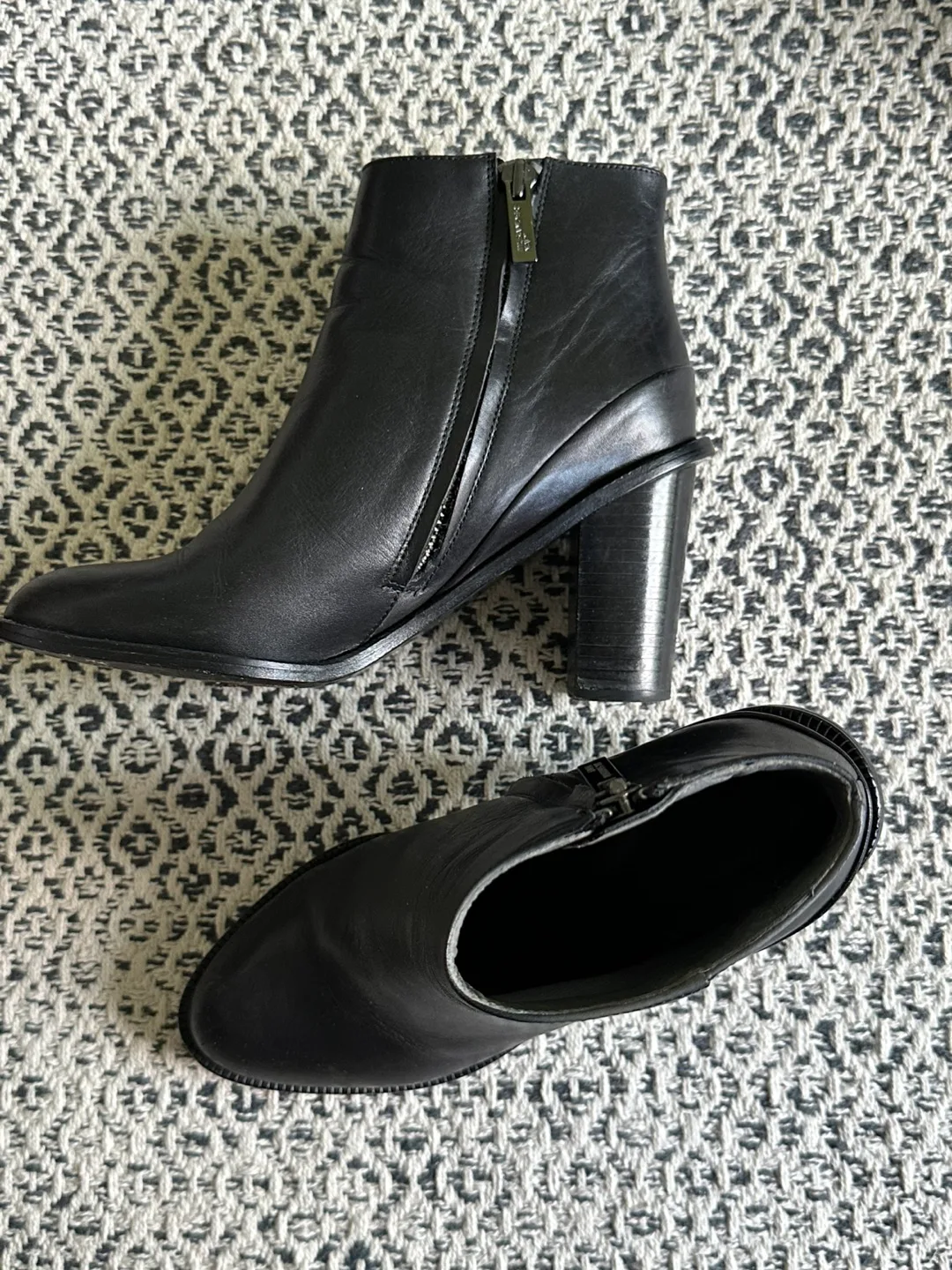 Jil Sander Nixo Black Leather Ankle Boots Size 6.5-7 (*narrow) image indicator(2)