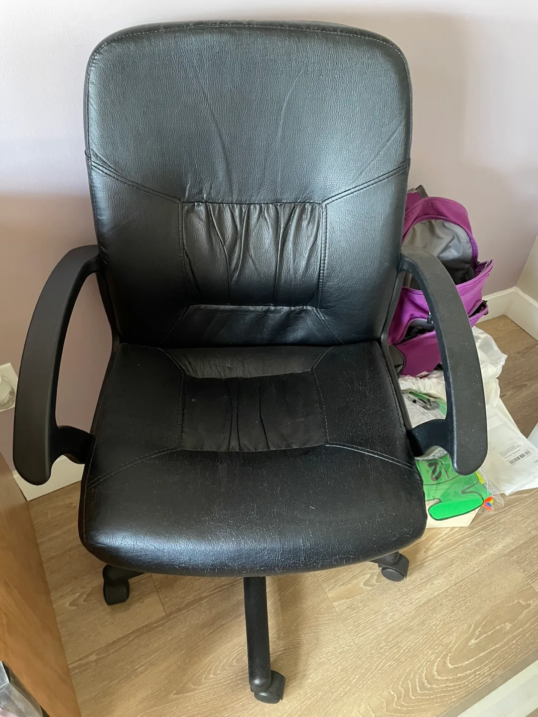 Black Office Chair image indicator(2)