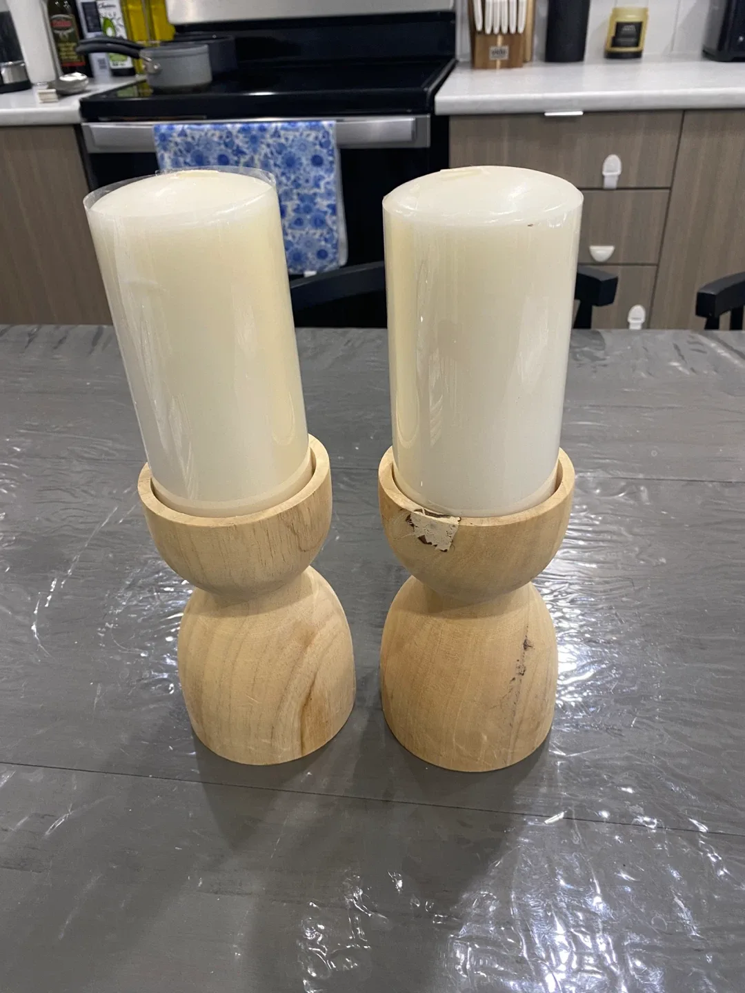 Bouclair Candle Holders with Candles thumbnail