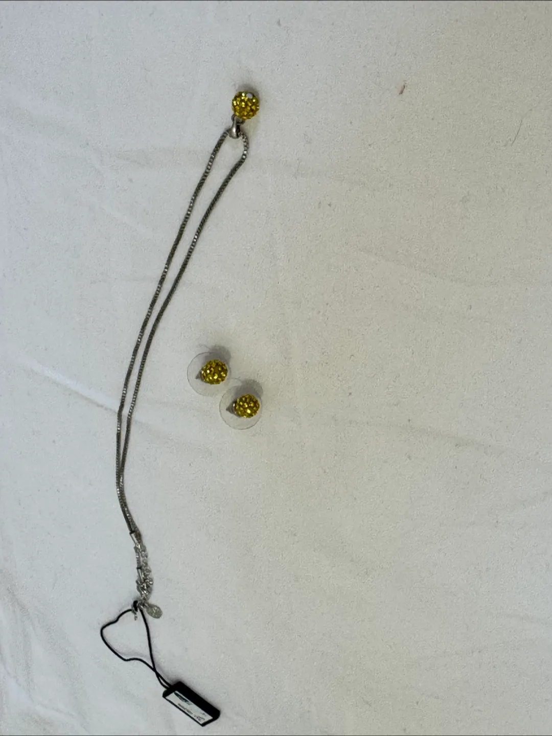 Necklace and Earring Set Yellow image indicator(3)