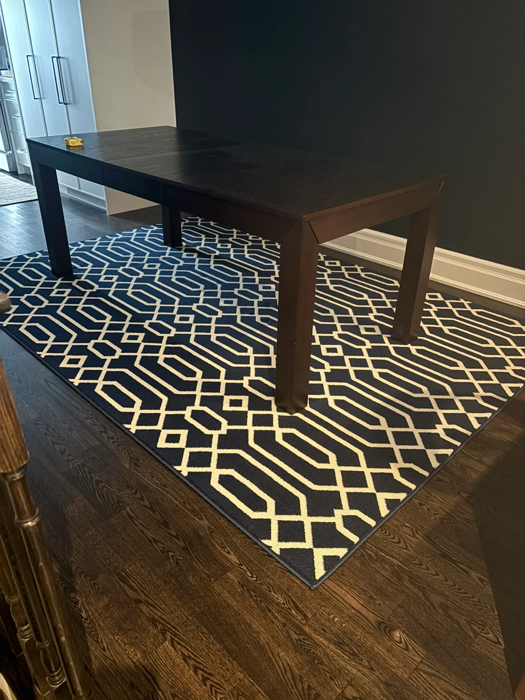 Pick up today!! Sunday!! Blue and white rug. 6’7 by 9