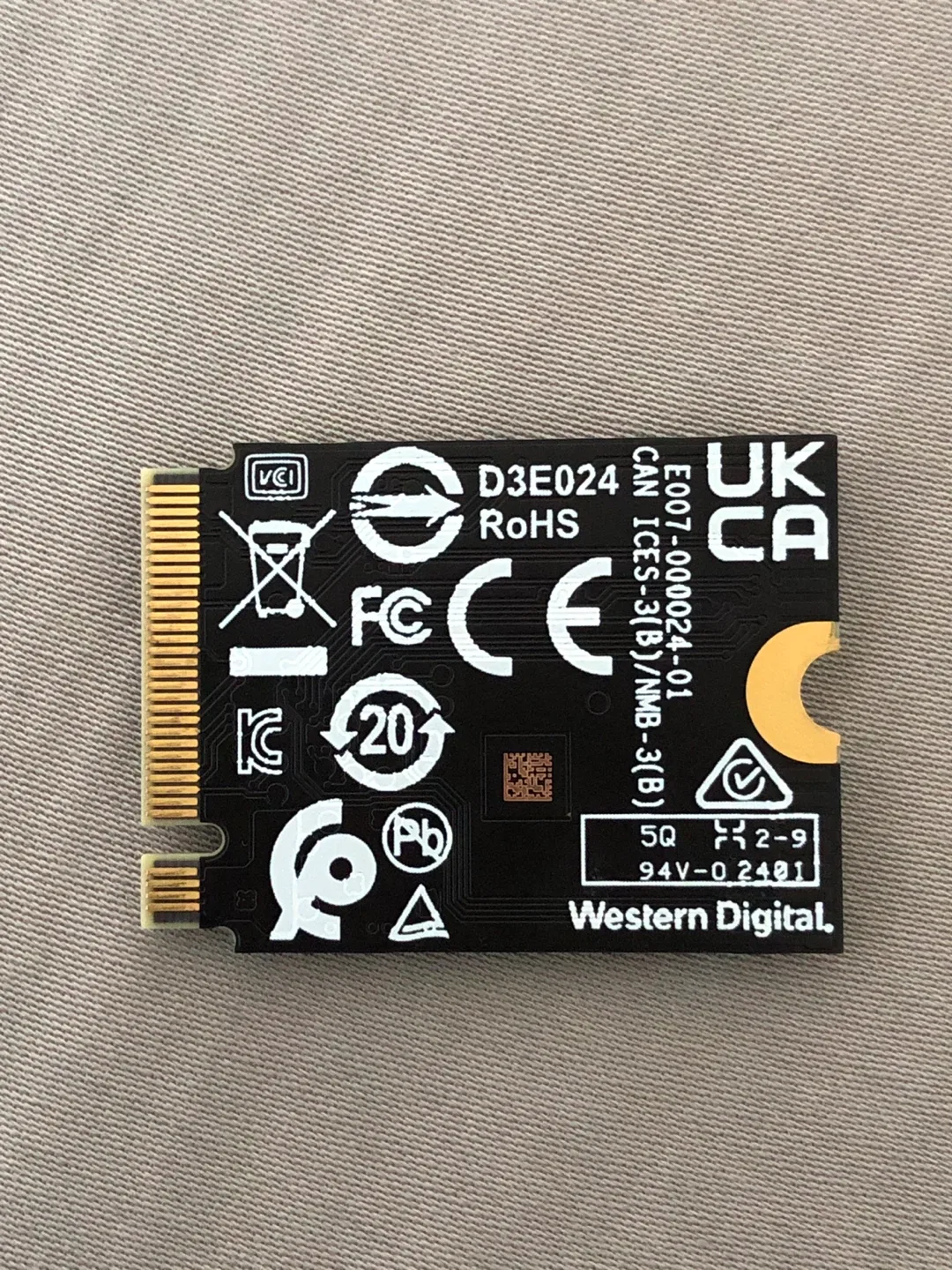1TB NVMe PCIe Gen4 image indicator(2)