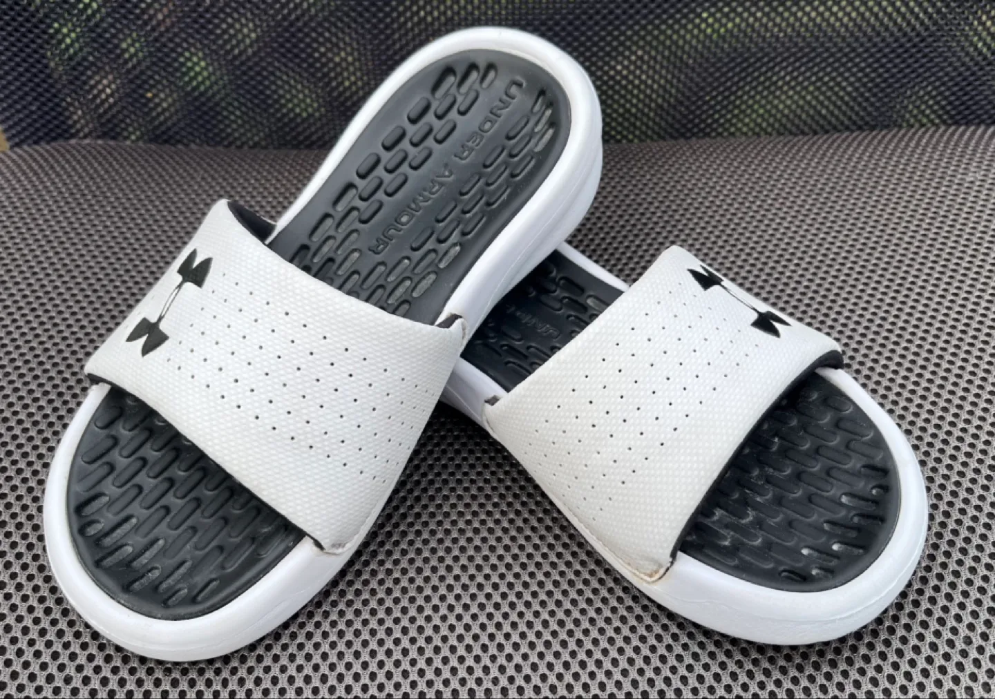 Youth Under Armour ‘Playmaker’ Slides thumbnail