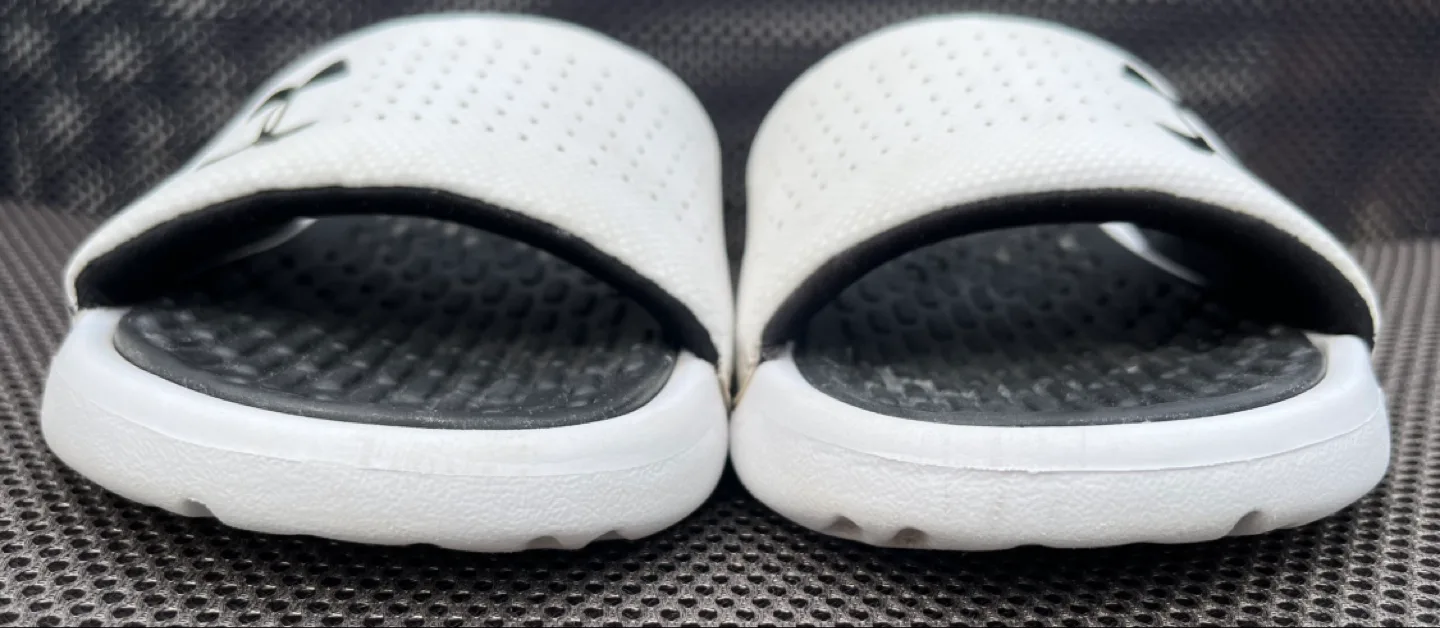 Youth Under Armour ‘Playmaker’ Slides image indicator(3)