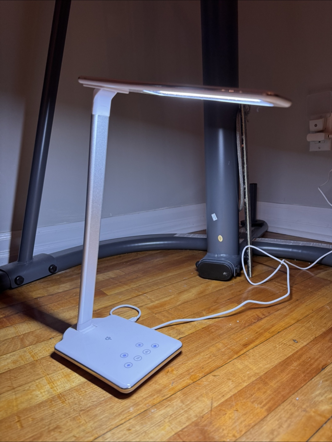 LED Desk Lamp - White