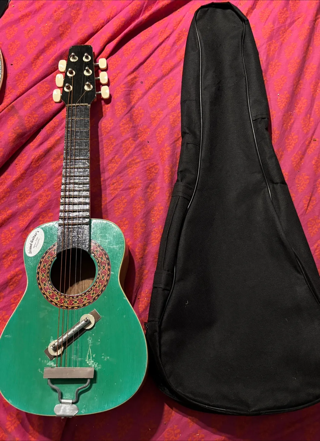 Children's 5-strings Guitar with Case (2 feet) thumbnail