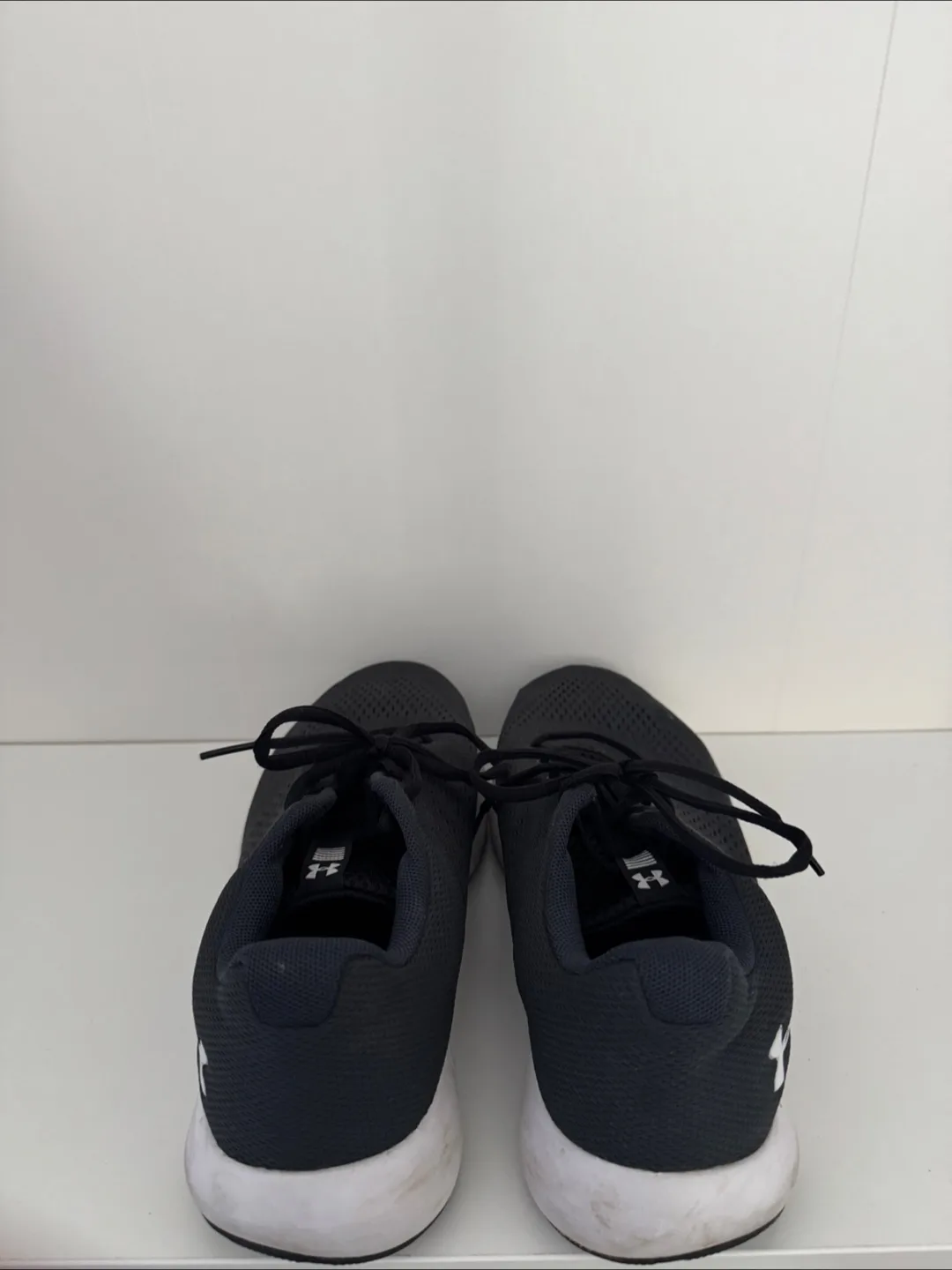 Under Armour Running Shoes - Black image indicator(3)