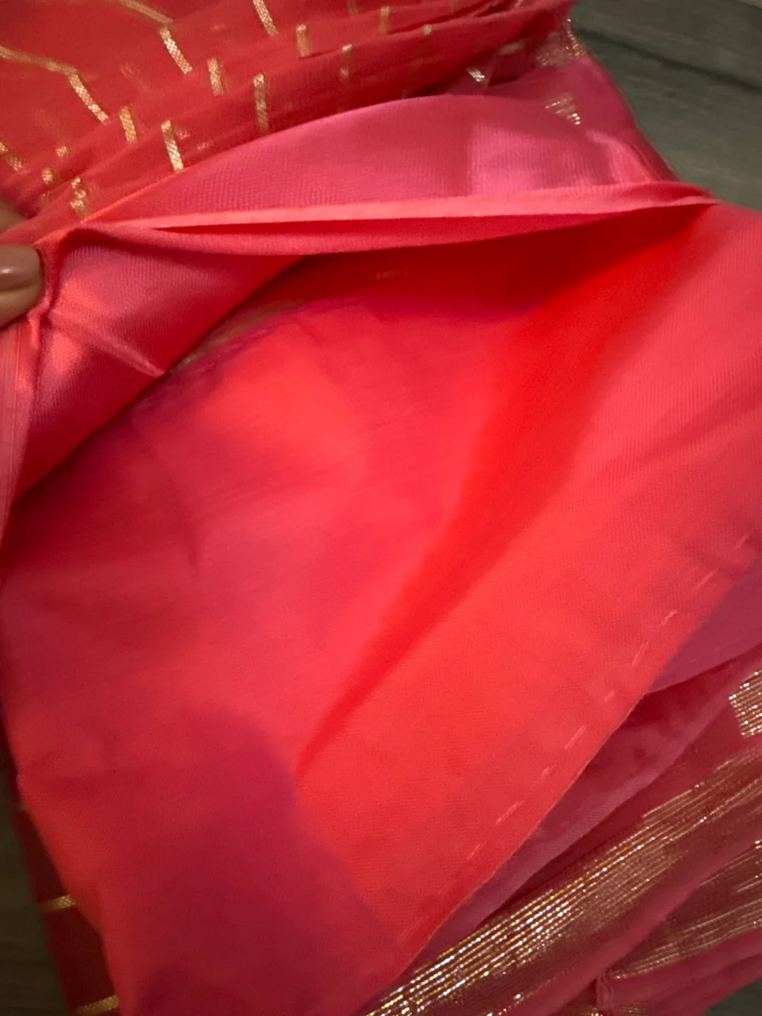 Pink & Gold Striped Fabric image indicator(3)