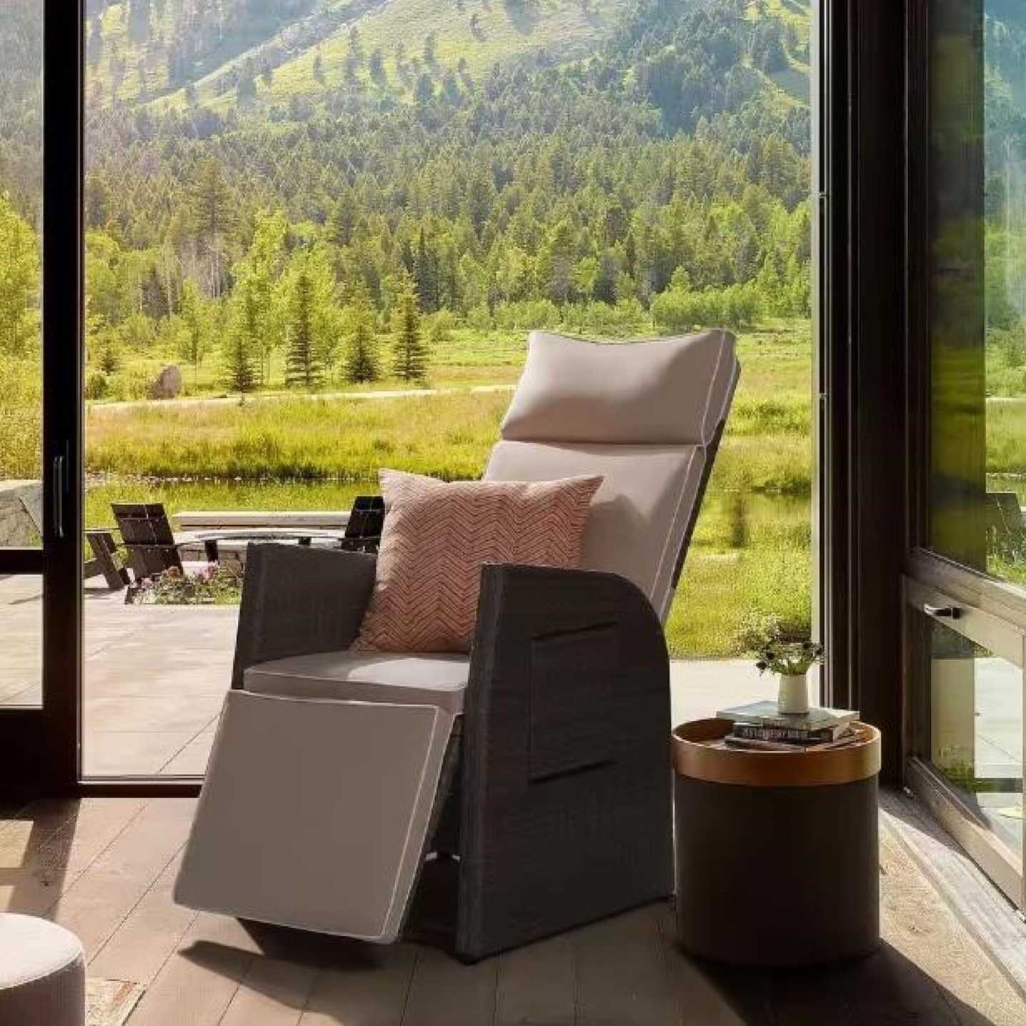 Outdoor Wicker Recliner Chair