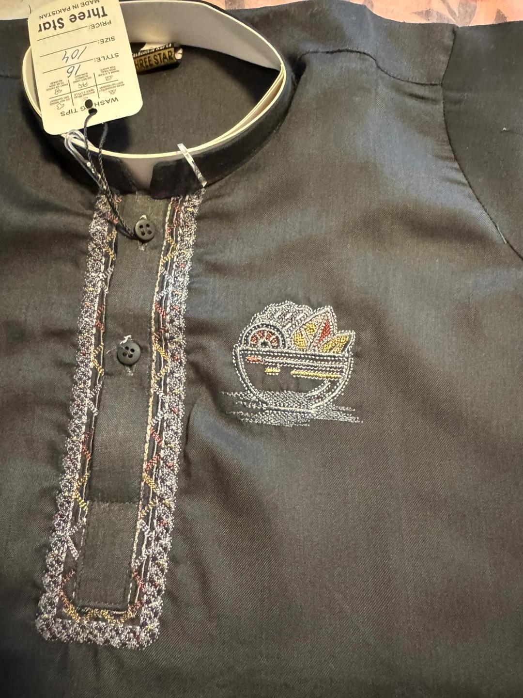 New Three Star Boys Kurta Shalwar - Size 16 - photo 2