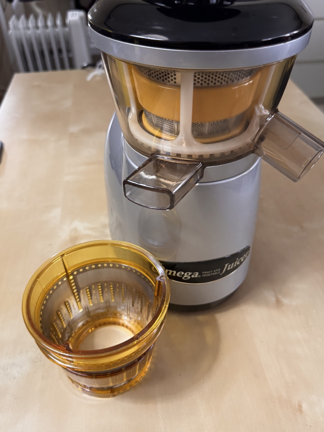 ✨ Omega Cold Press Juicer – Great Condition, Ready to Use! - photo 5