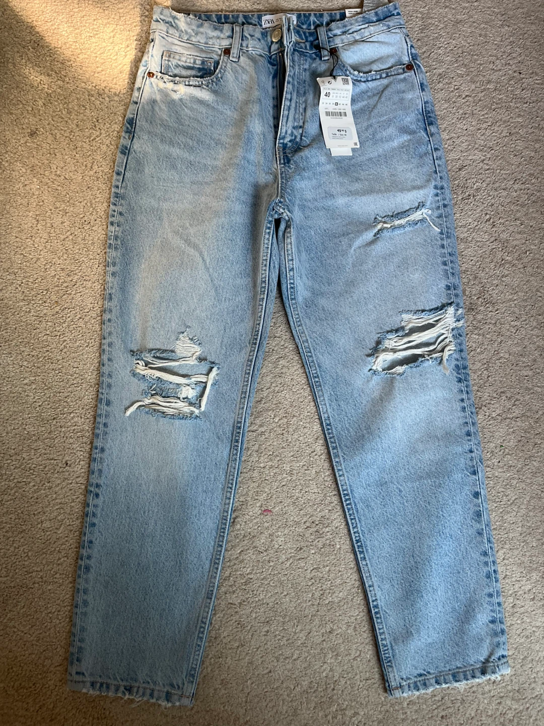 Zara Mom Fit Ripped Jeans - Size 40 - photo 2