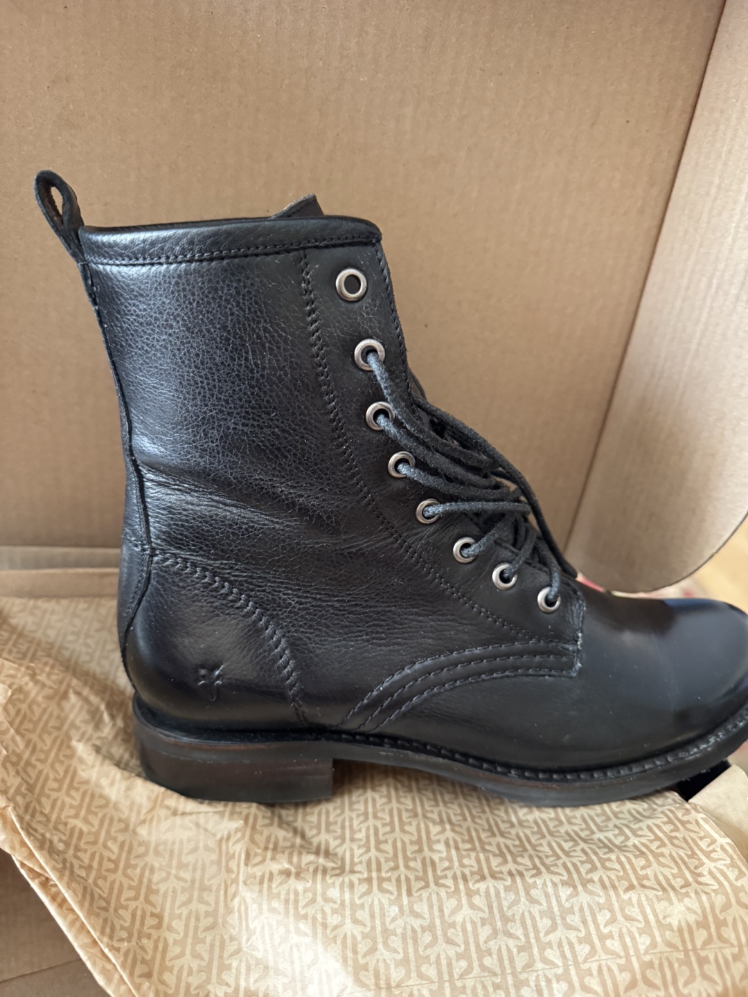 Frye Veronica Combat Boots - Black - Size 8.5M