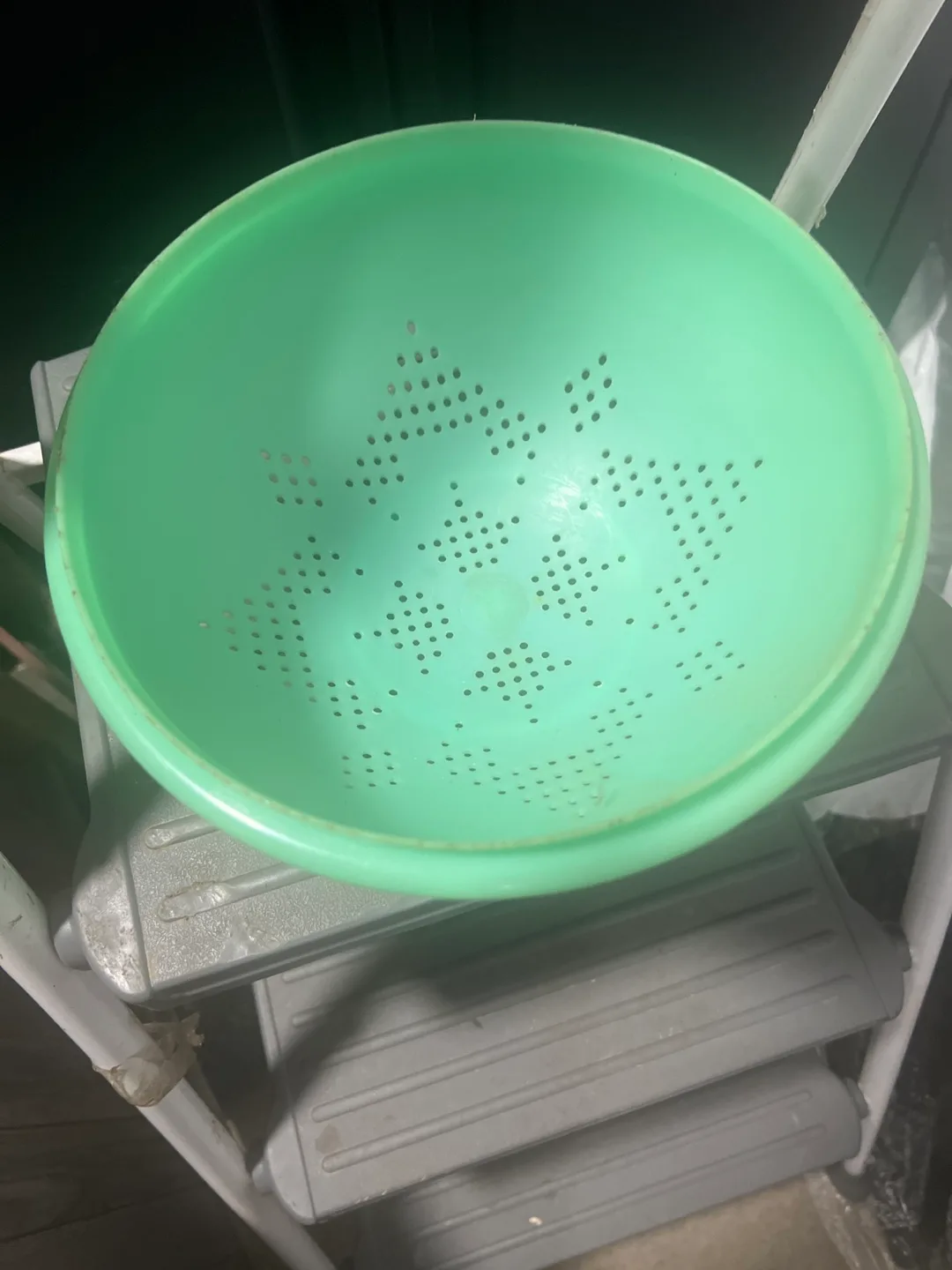 Green Colander thumbnail