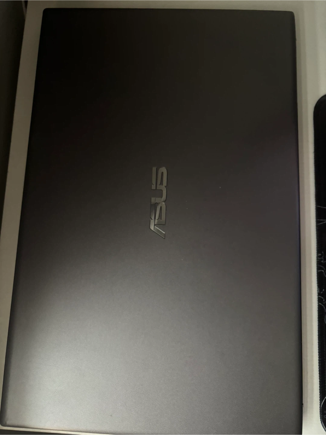ASUS Vivobook Laptop - photo 3