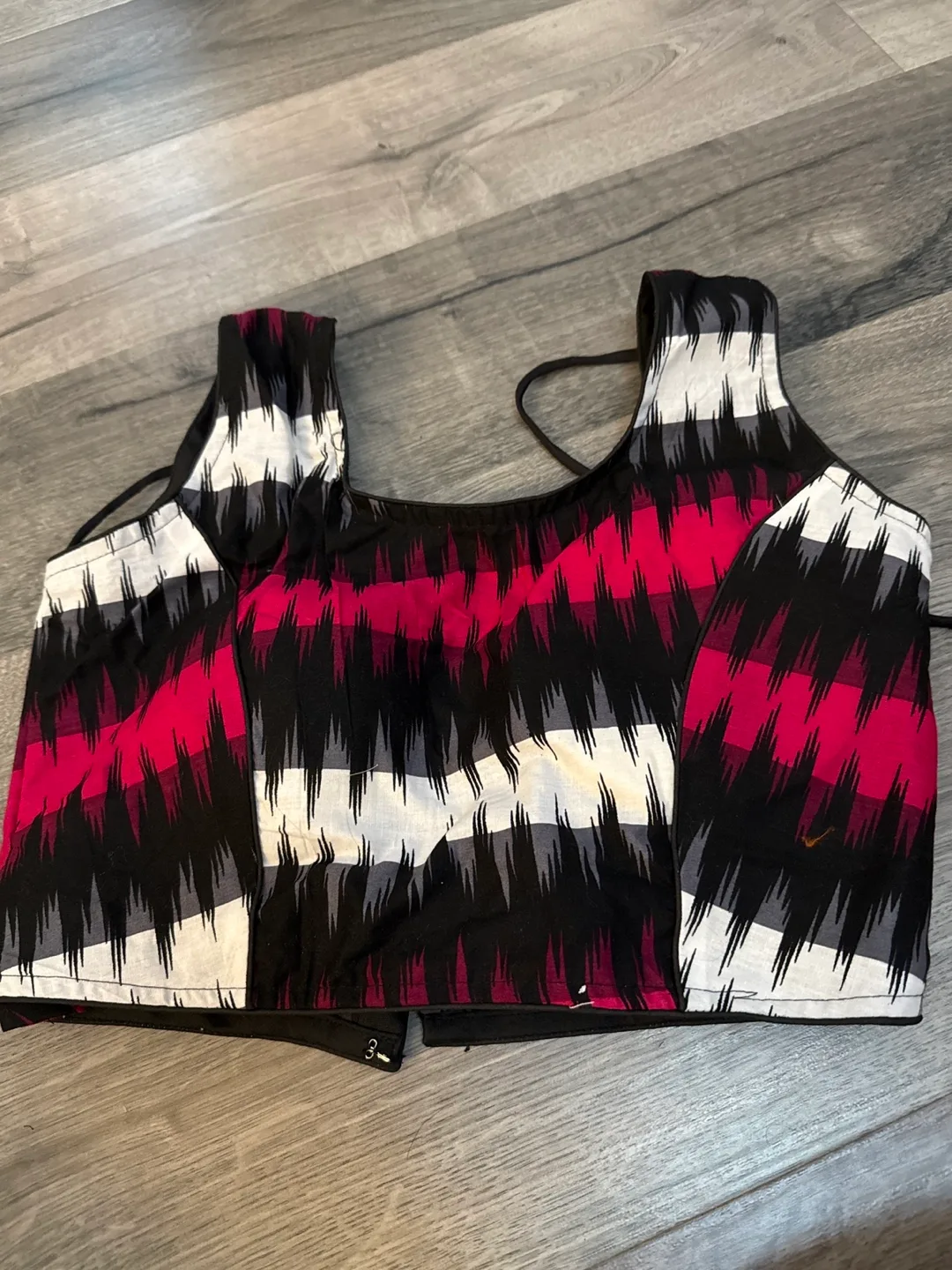 Patterned  cotton Blouse image indicator(2)