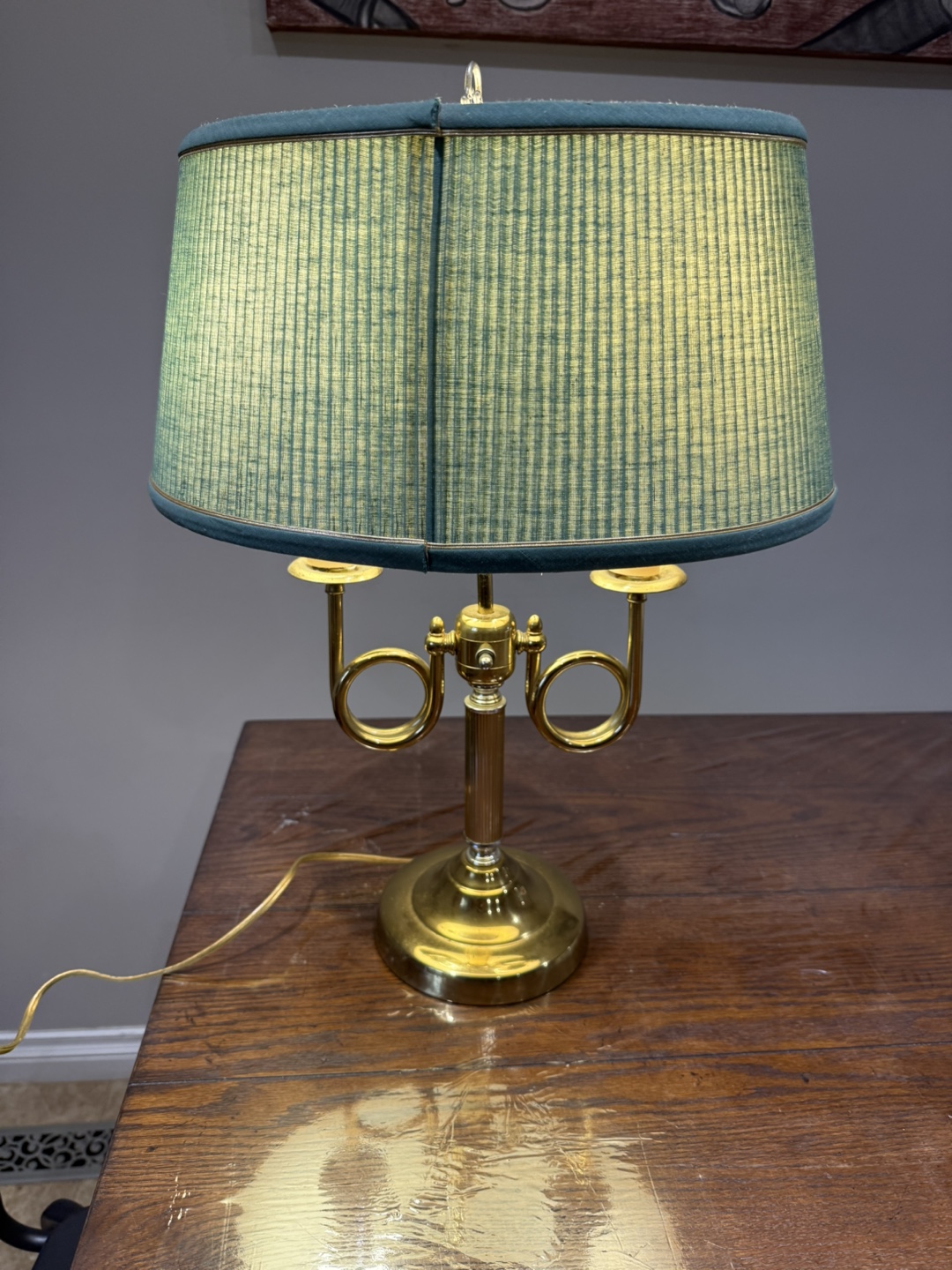 Green & Gold Accent Table Lamp