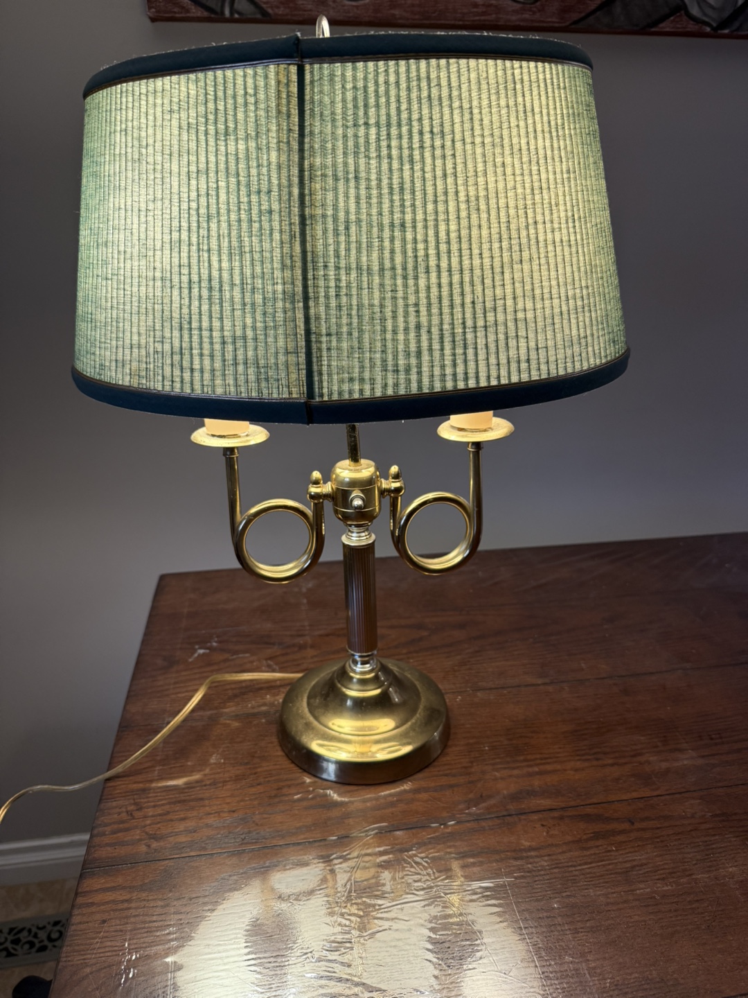 Green & Gold Accent Table Lamp - photo 3