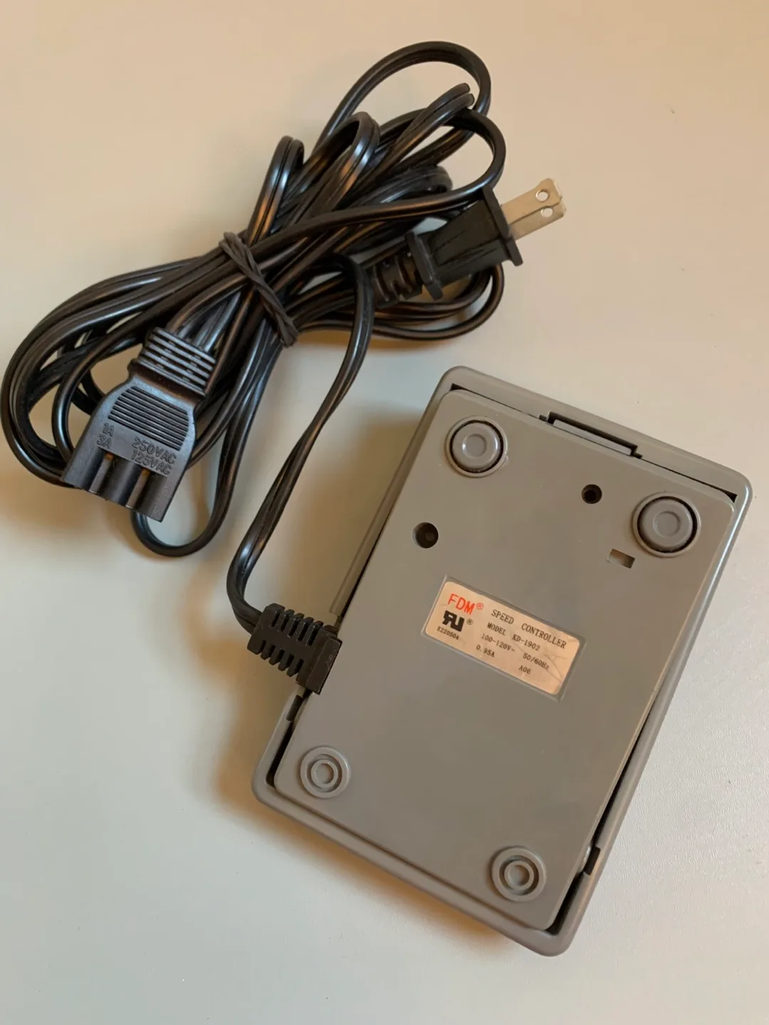 FDM KD-1902 Sewing Machine Speed Controller Foot Pedal image indicator(4)