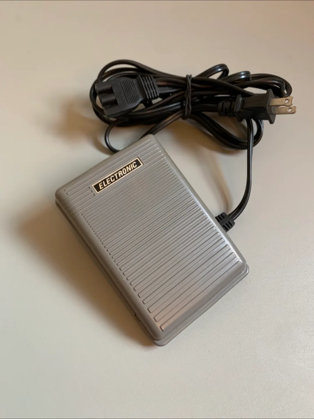 Sewing Machine Foot Pedal-Speed controller KD-1902 thumbnail