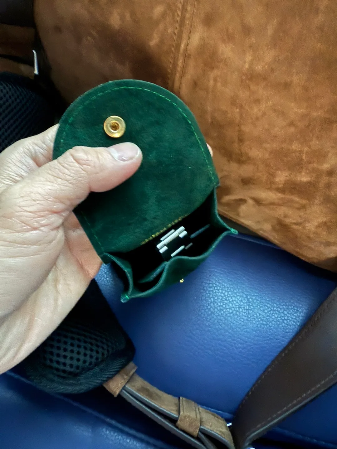 Rolex travel pouch image indicator(3)