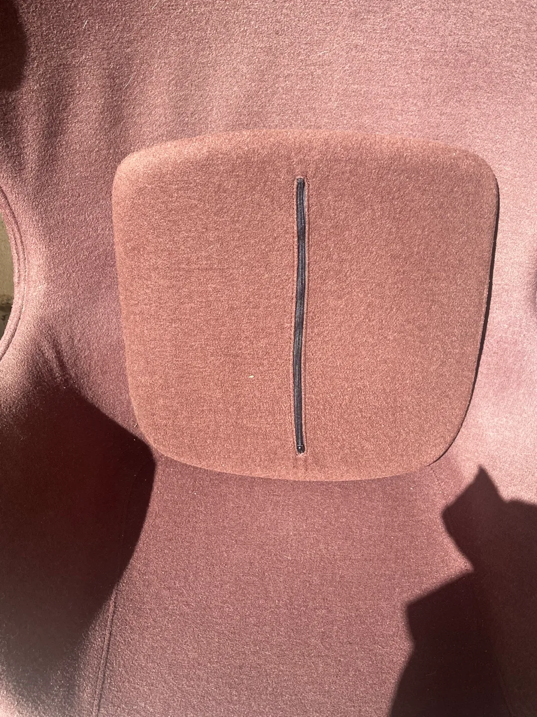 Arne Jacobsen Egg Chair - Brown image indicator(4)