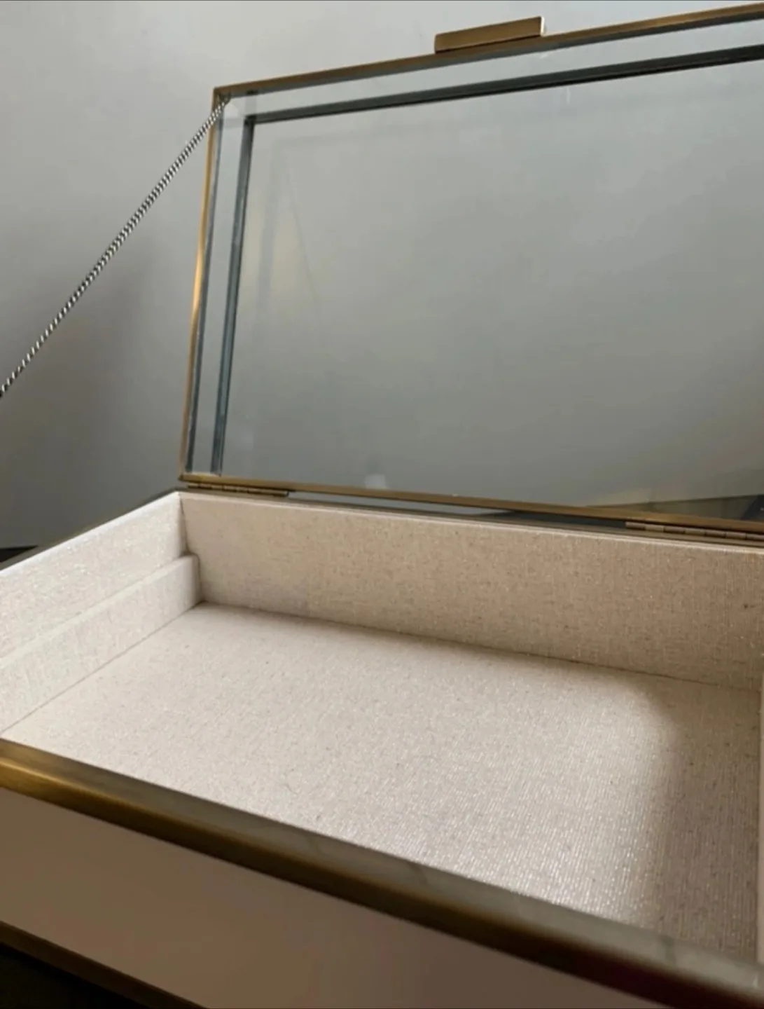 Glass Display Case-Jewelry Organizer Box image indicator(8)