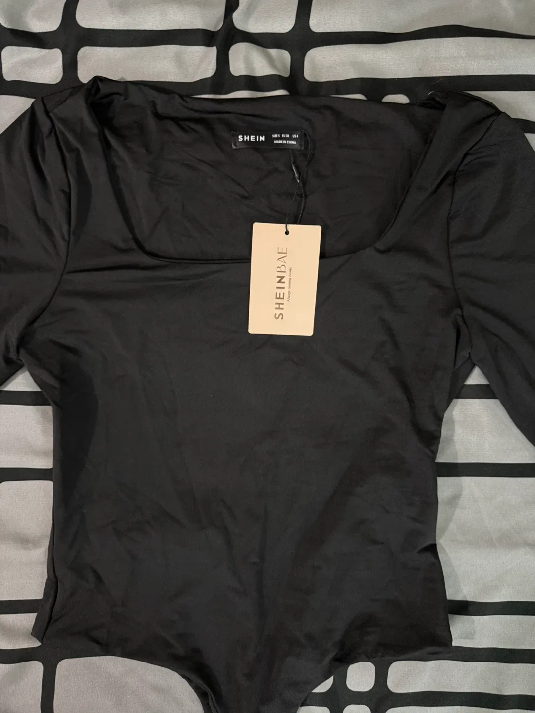 New SHEINBAE Black Bodysuit - Size S image indicator(2)