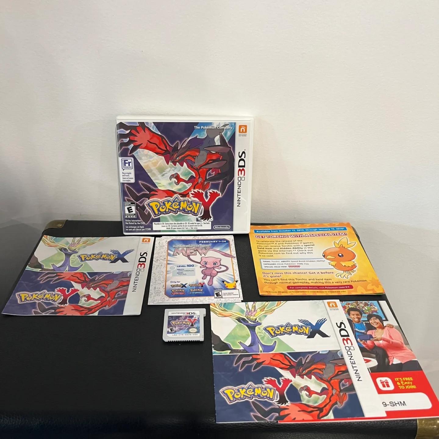 Like New - Pokémon Y Nintendo 3DS Game - Shipping Available image indicator(3)