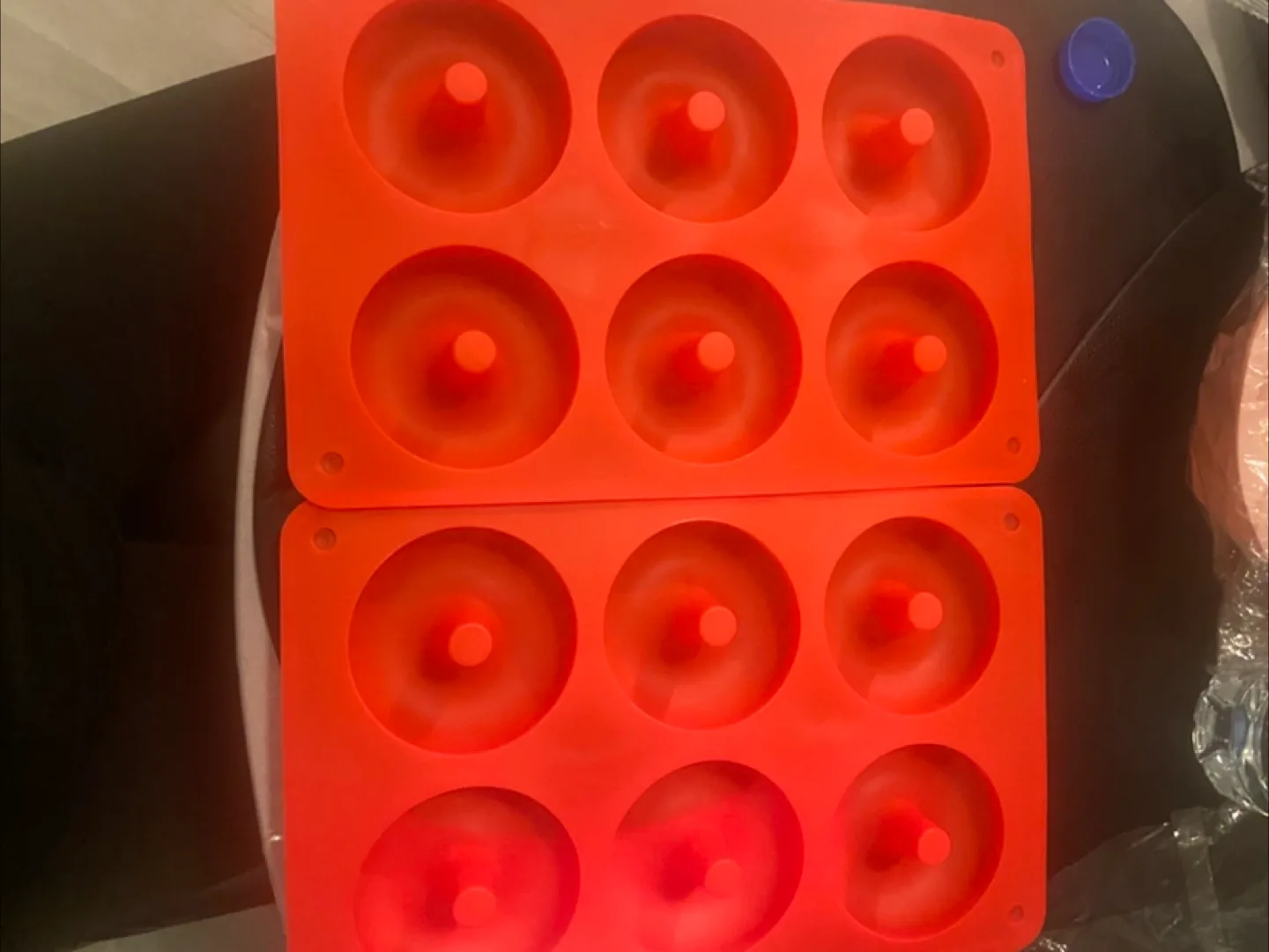 2 Silicone Donut Baking Mold thumbnail