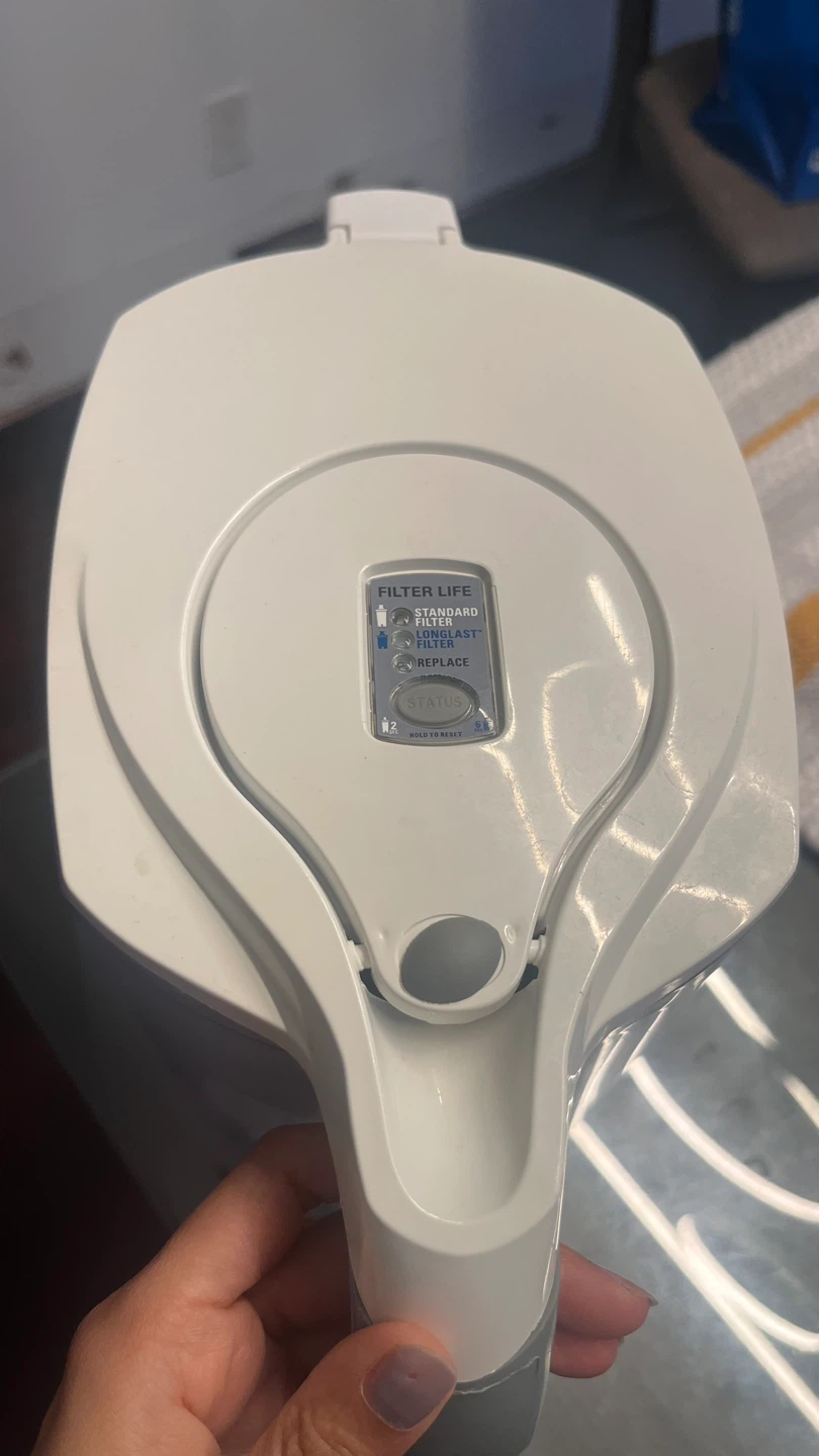 Brita water filter jug - photo 2