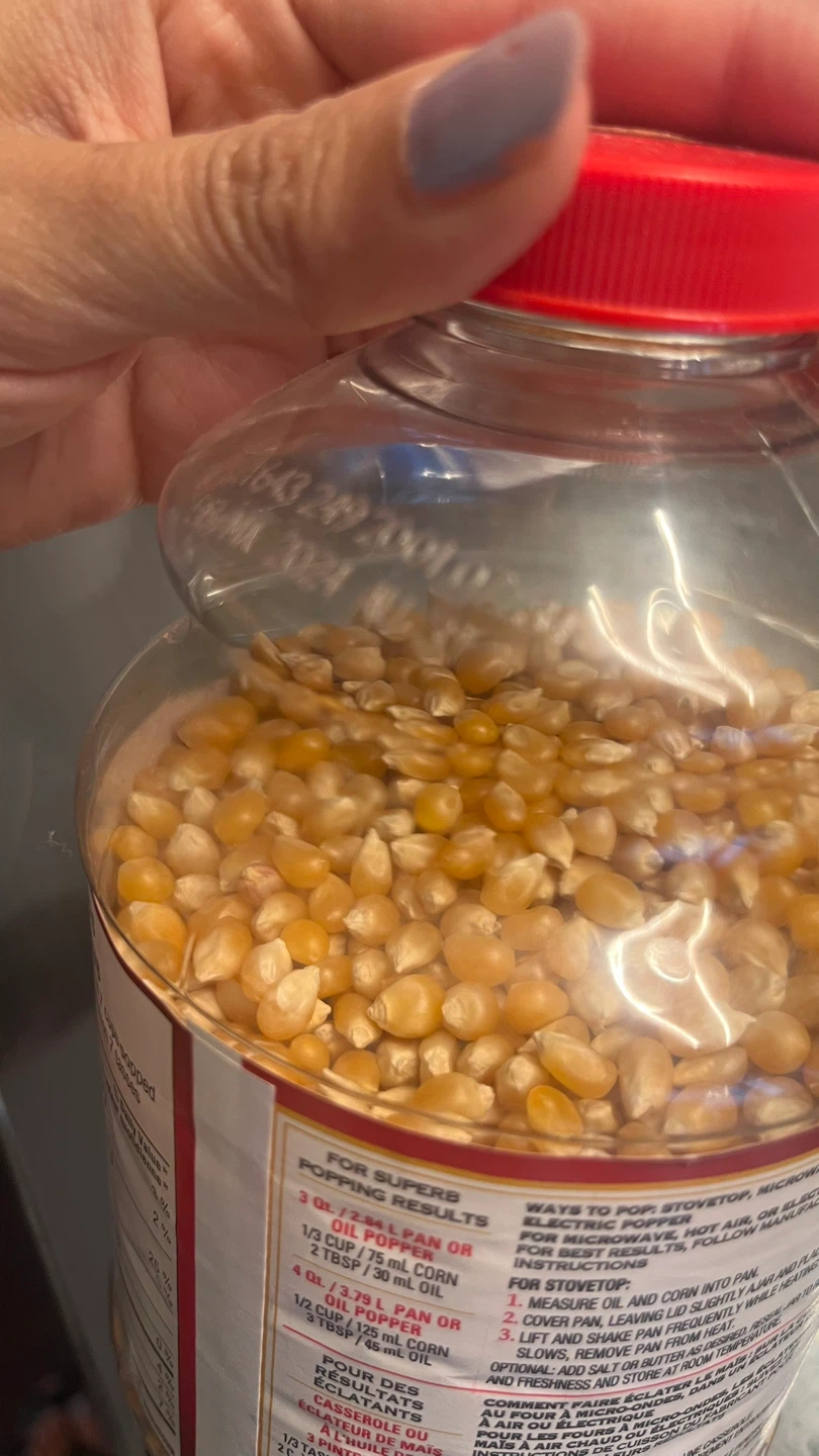 Free Coffee cups, popping corn, tooth picks, stirrers - photo 5
