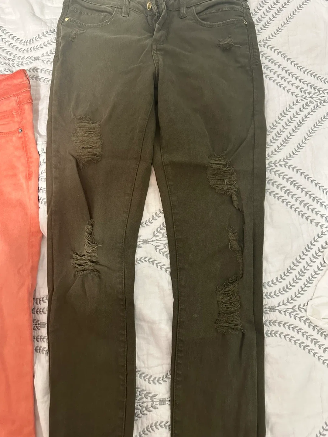 Bebe Heartbreaker Olive Green Jeans - Size 26 thumbnail