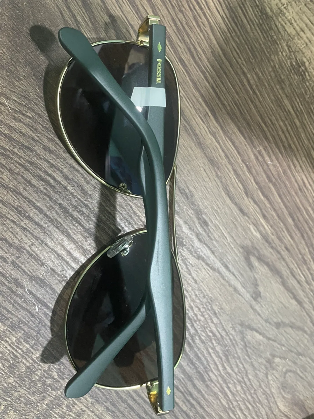Fossil Sunglasses with Case image indicator(4)