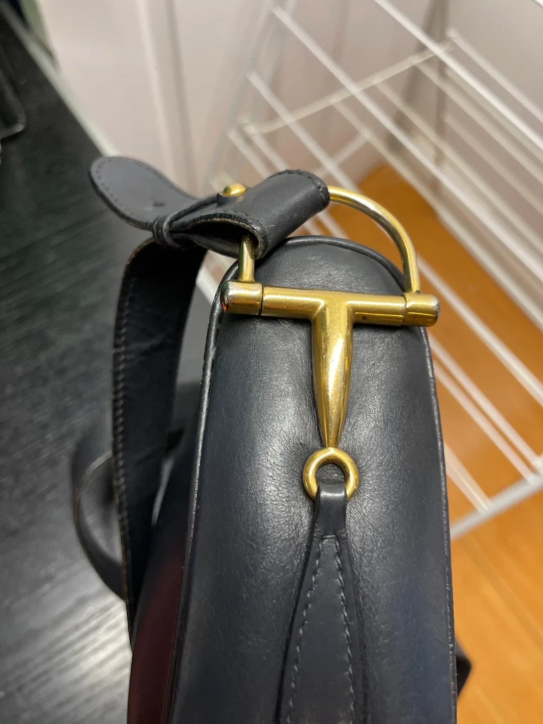 vintage Gucci authentic crossbody purse in great shape image indicator(2)