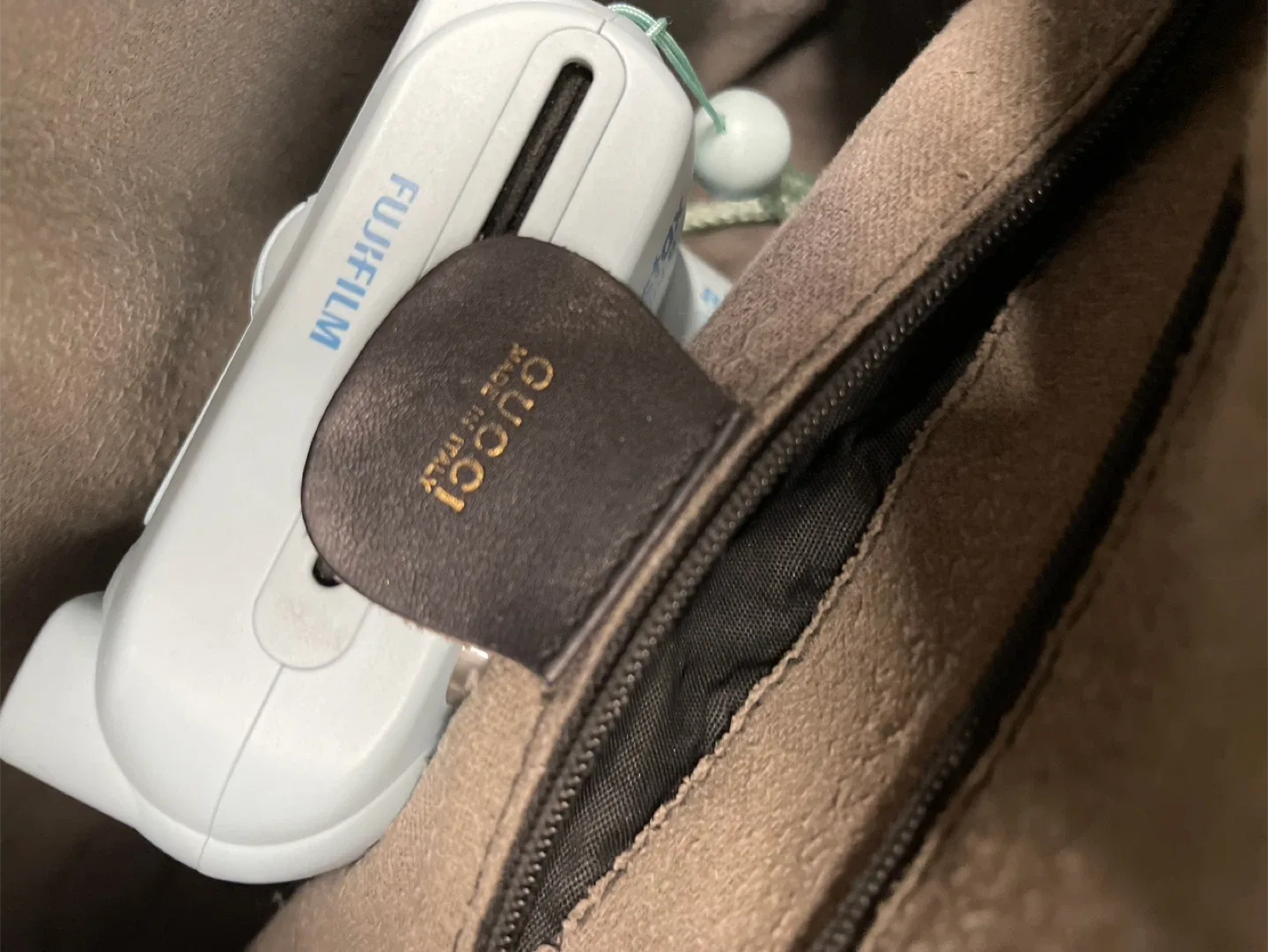 vintage Gucci authentic crossbody purse in great shape image indicator(4)