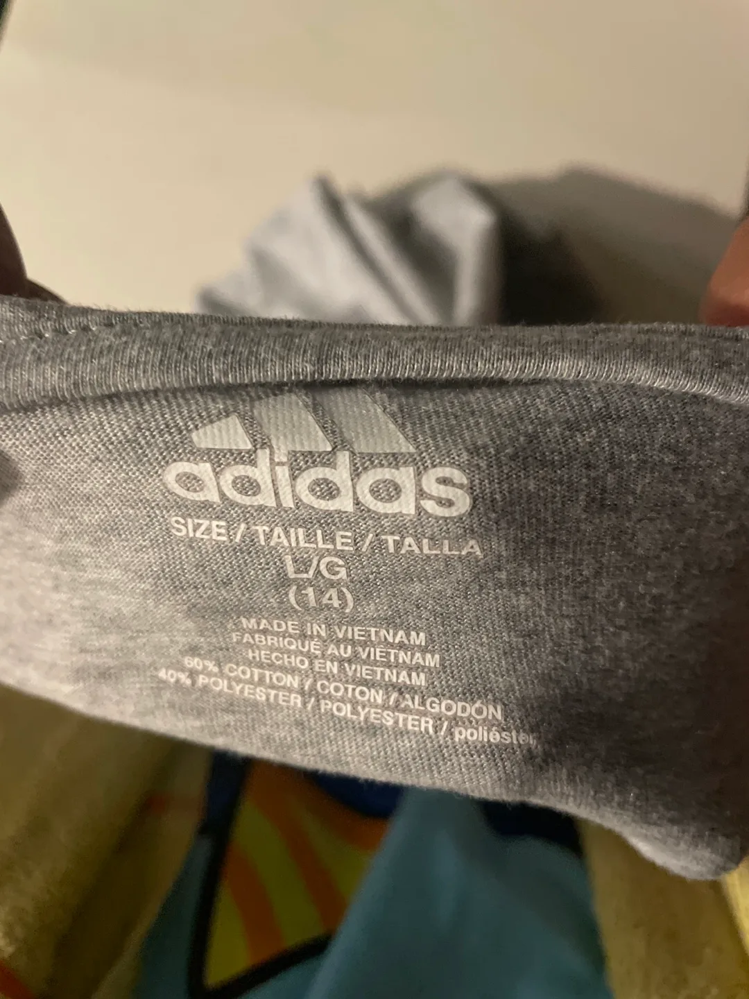Adidas Grey T-Shirt - Size L (14) thumbnail
