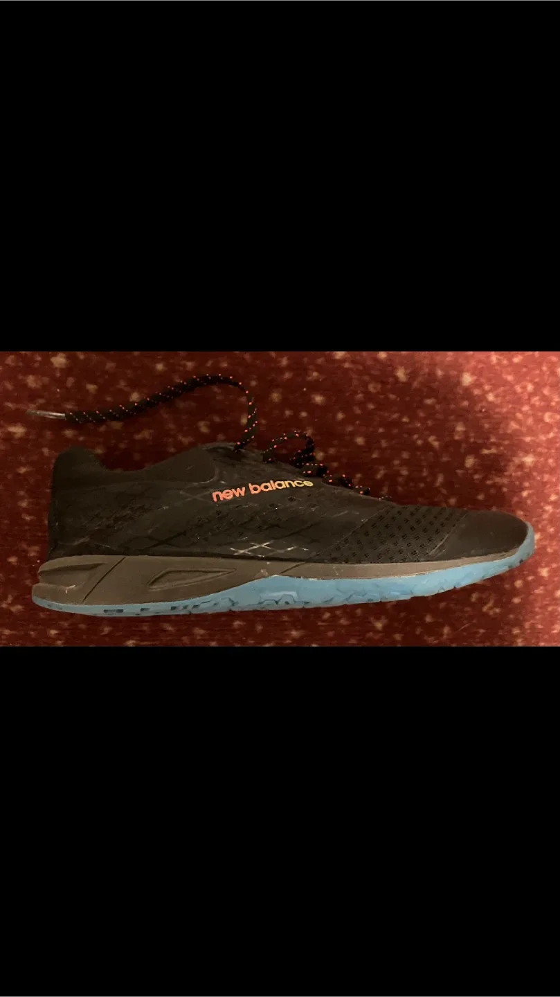 Free Single Left New Balance Shoe -Women’s Size 7.5👟 image indicator(2)