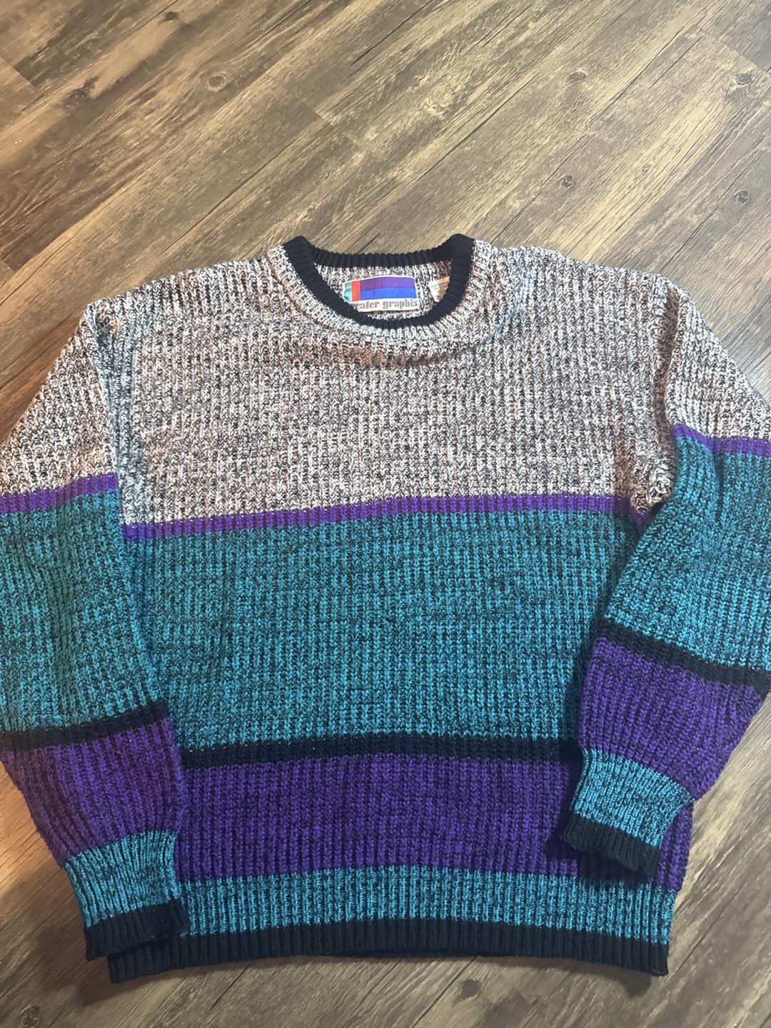 Vintage ‘90 Color Graphics Sweater - Size M