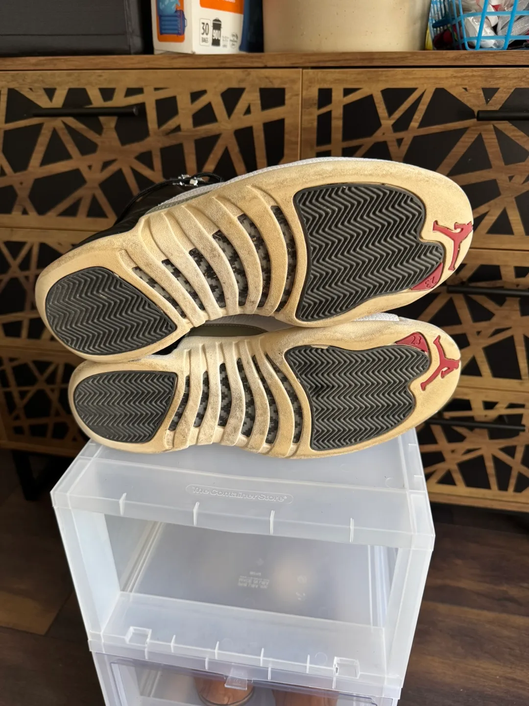 Jordan 12 Retro Playoffs Black/White Size 12 image indicator(5)