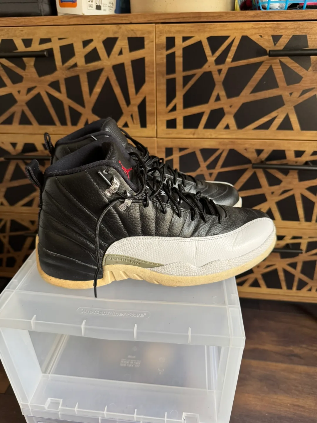 Jordan 12 Retro Playoffs Black/White Size 12 image indicator(4)