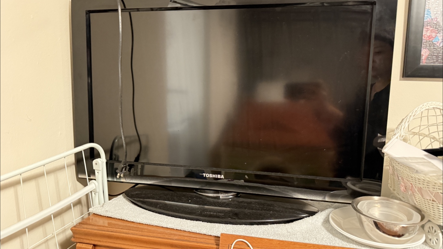 Toshiba TV with remote
