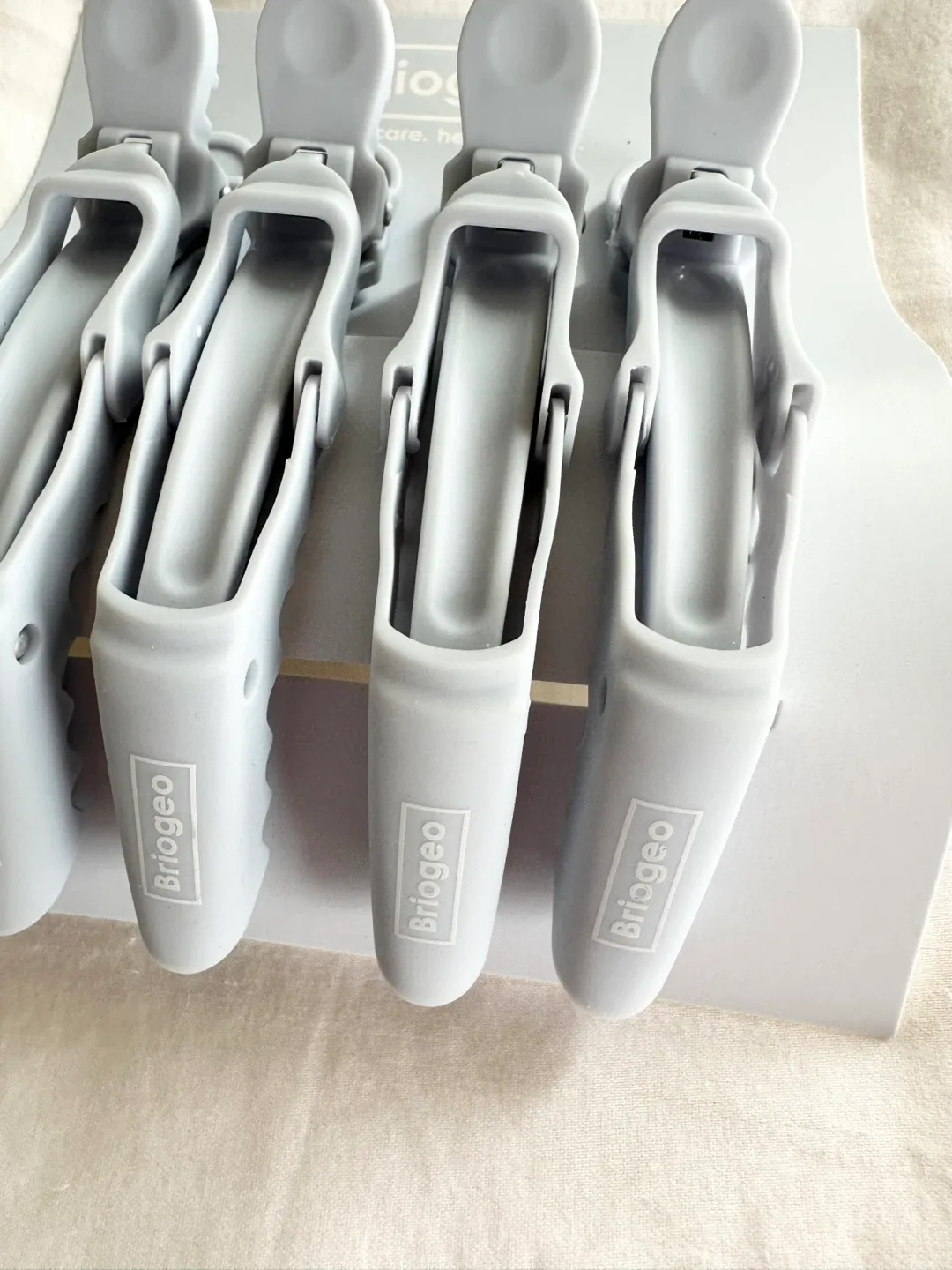 New Briogeo grip + clip sectioning hair clips image indicator(5)