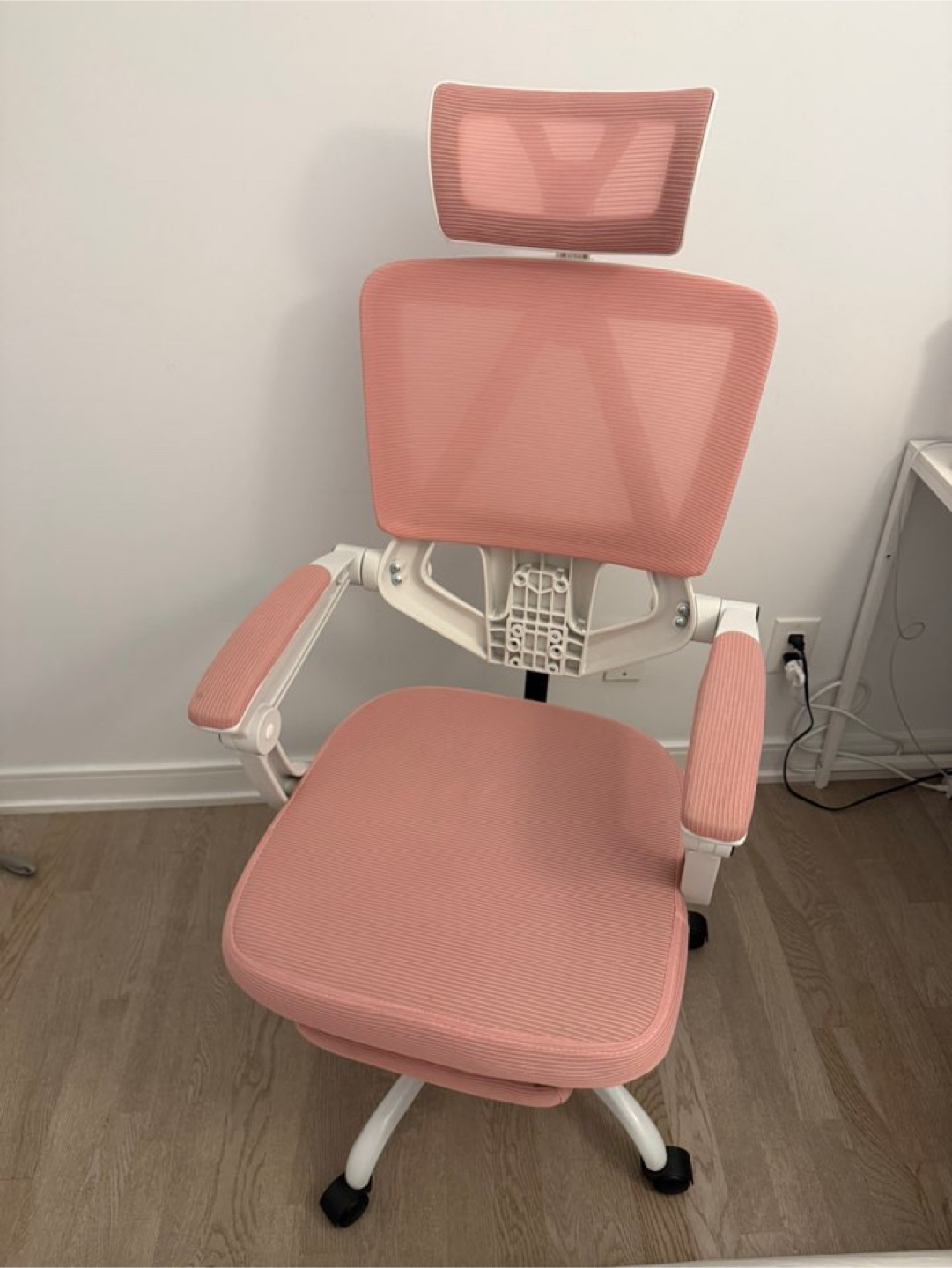 Office Chair - Pink FREE 🩶