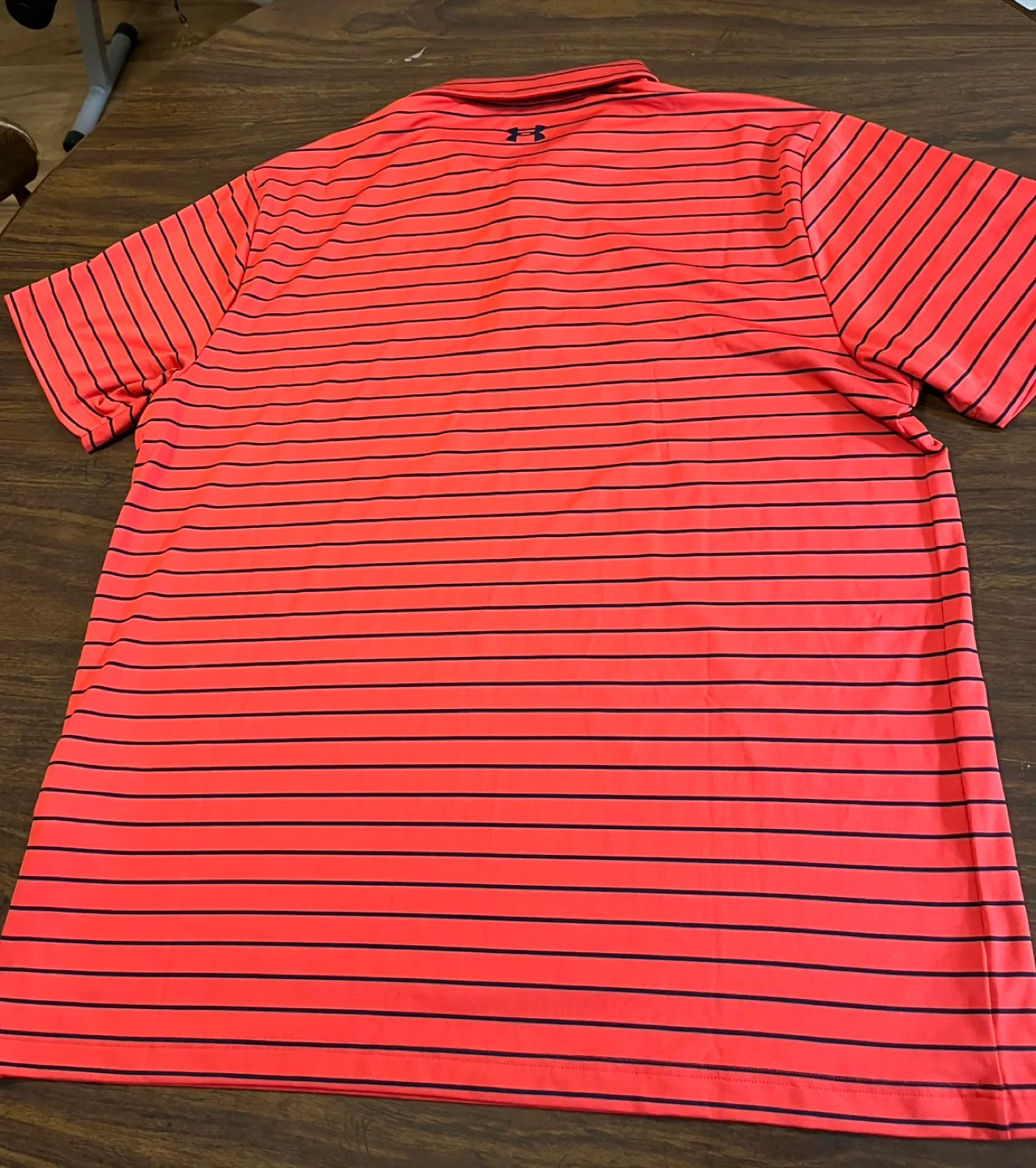 Under Armour Men’s Extra Large Orange Striped Playoff Polo image indicator(5)