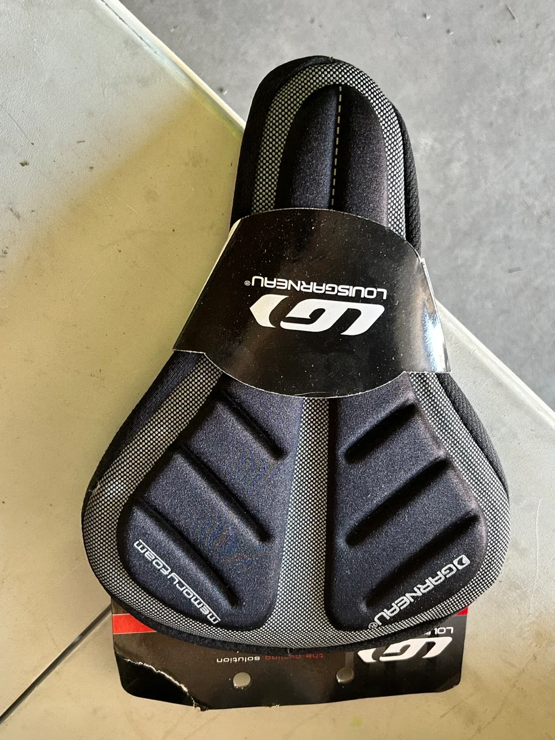 Louis Garneau Bike Seat Cover - Memory Foam thumbnail