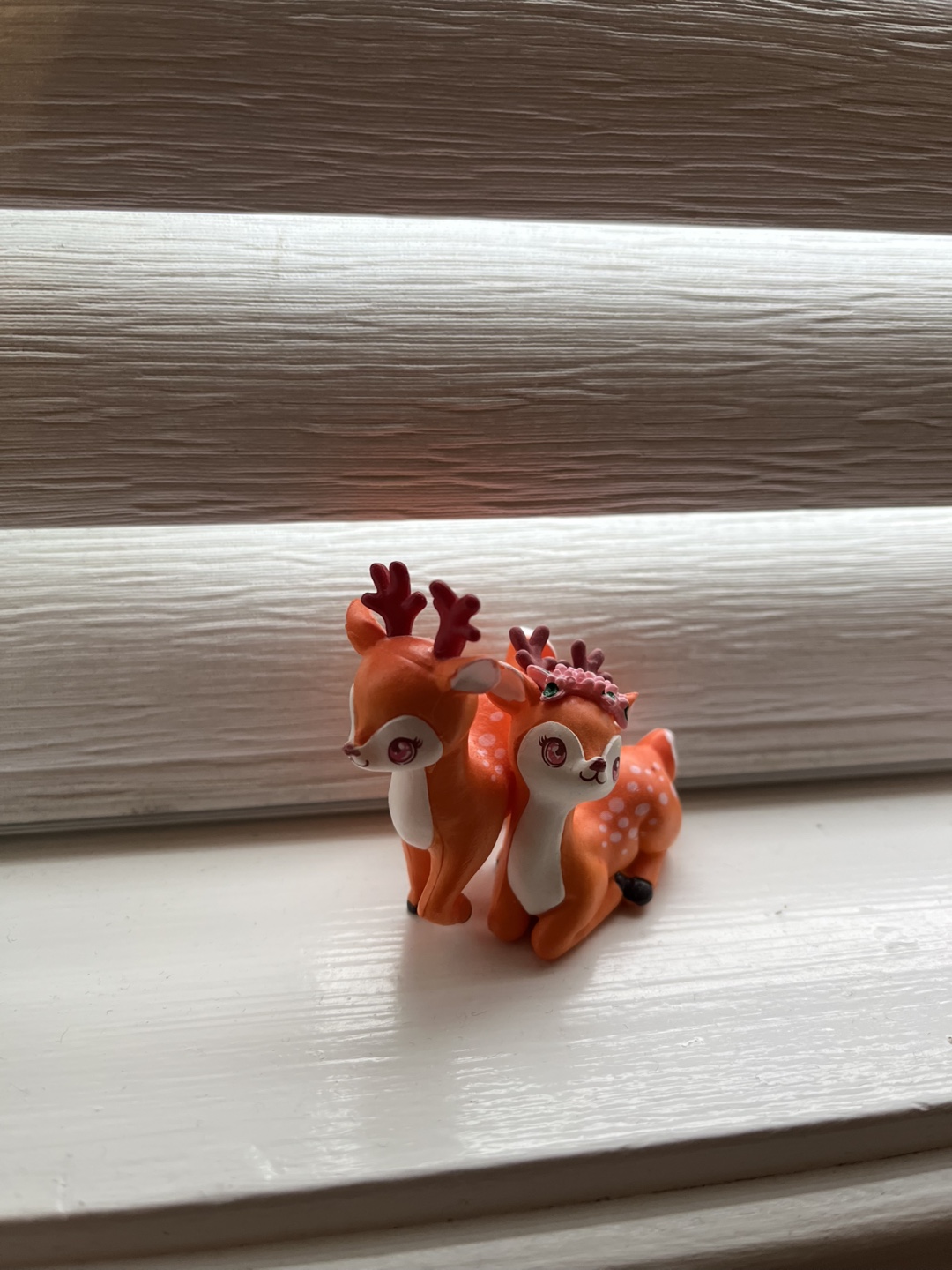 Assorted Decorative Figurines - photo 2