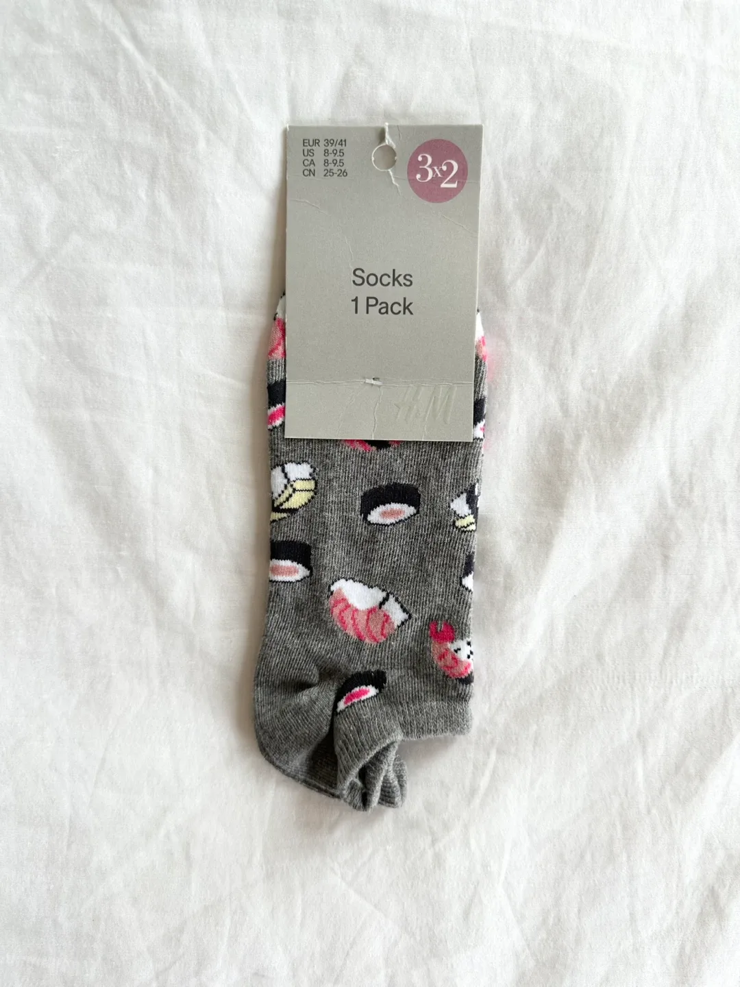 New H&M Sushi Print Socks Size 8-9.5 thumbnail