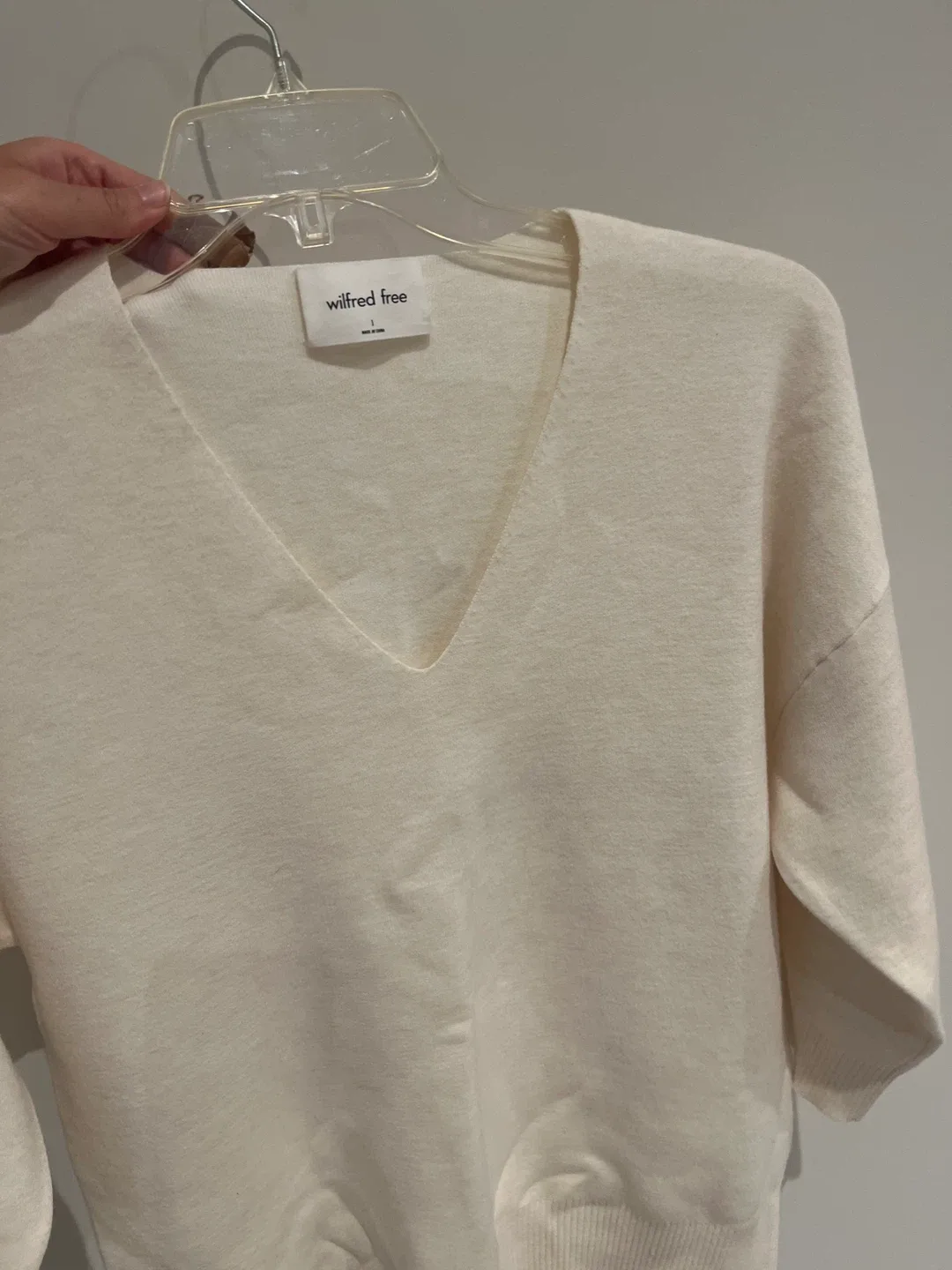 Wilfred Free Cream V-Neck Sweater - Size 1