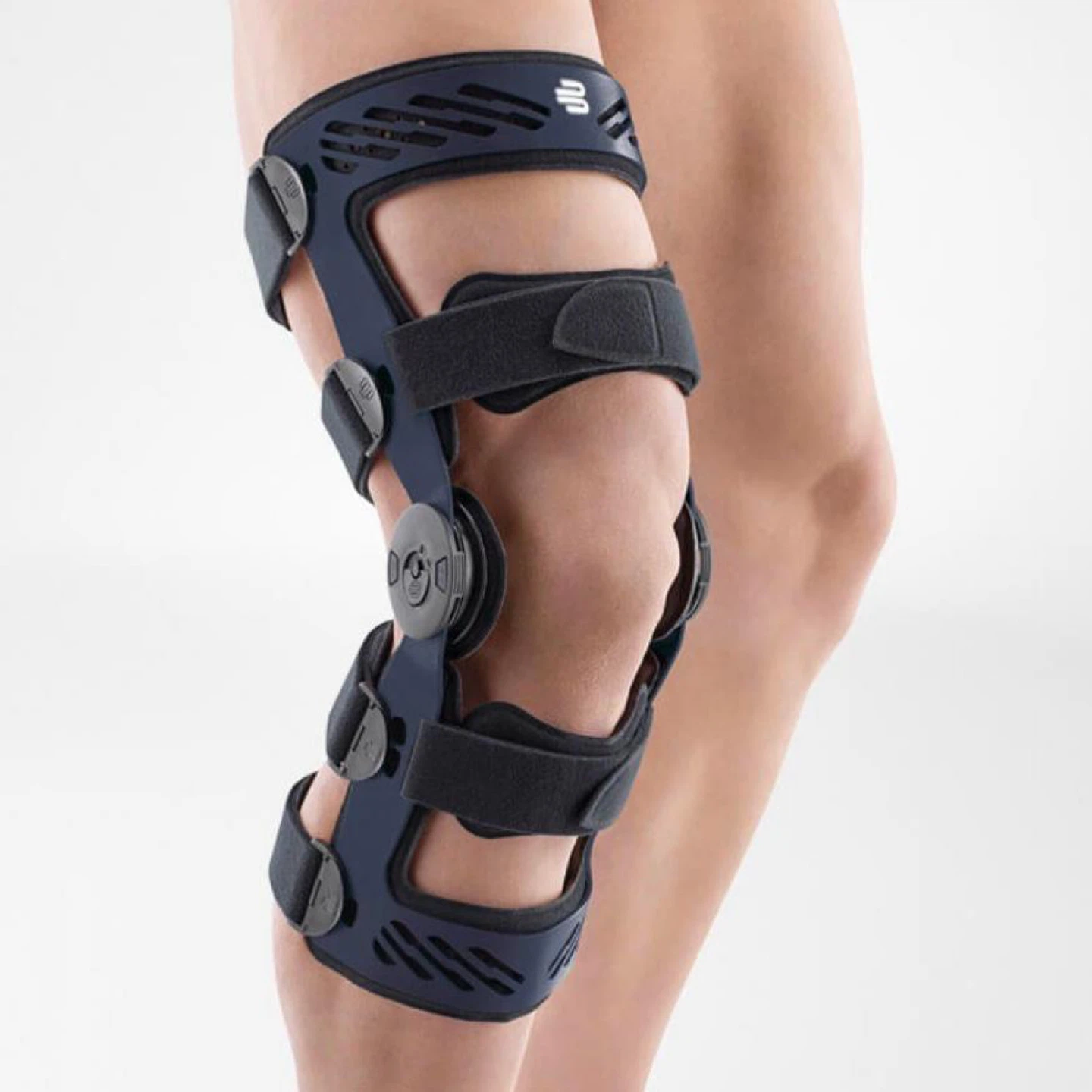 Knee brace - photo 3